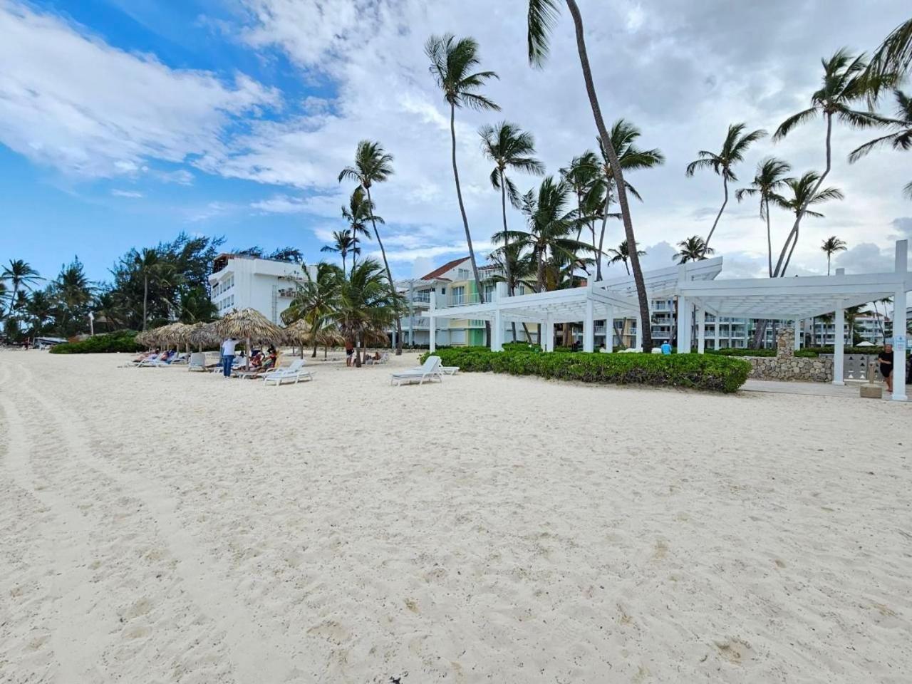 Apartamento 2bdr Access At Playa Turquesa Corales Pc Punta Cana