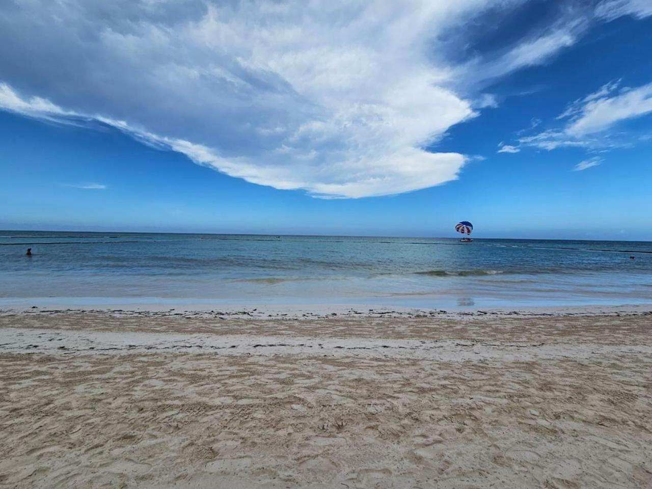 Apartamento 2bdr Access At Playa Turquesa Corales Pc Punta Cana