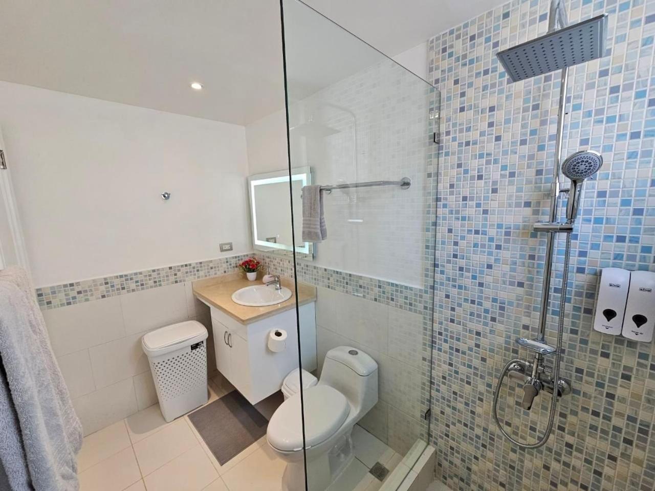 Apartamento 2bdr Access At Playa Turquesa Corales Pc
