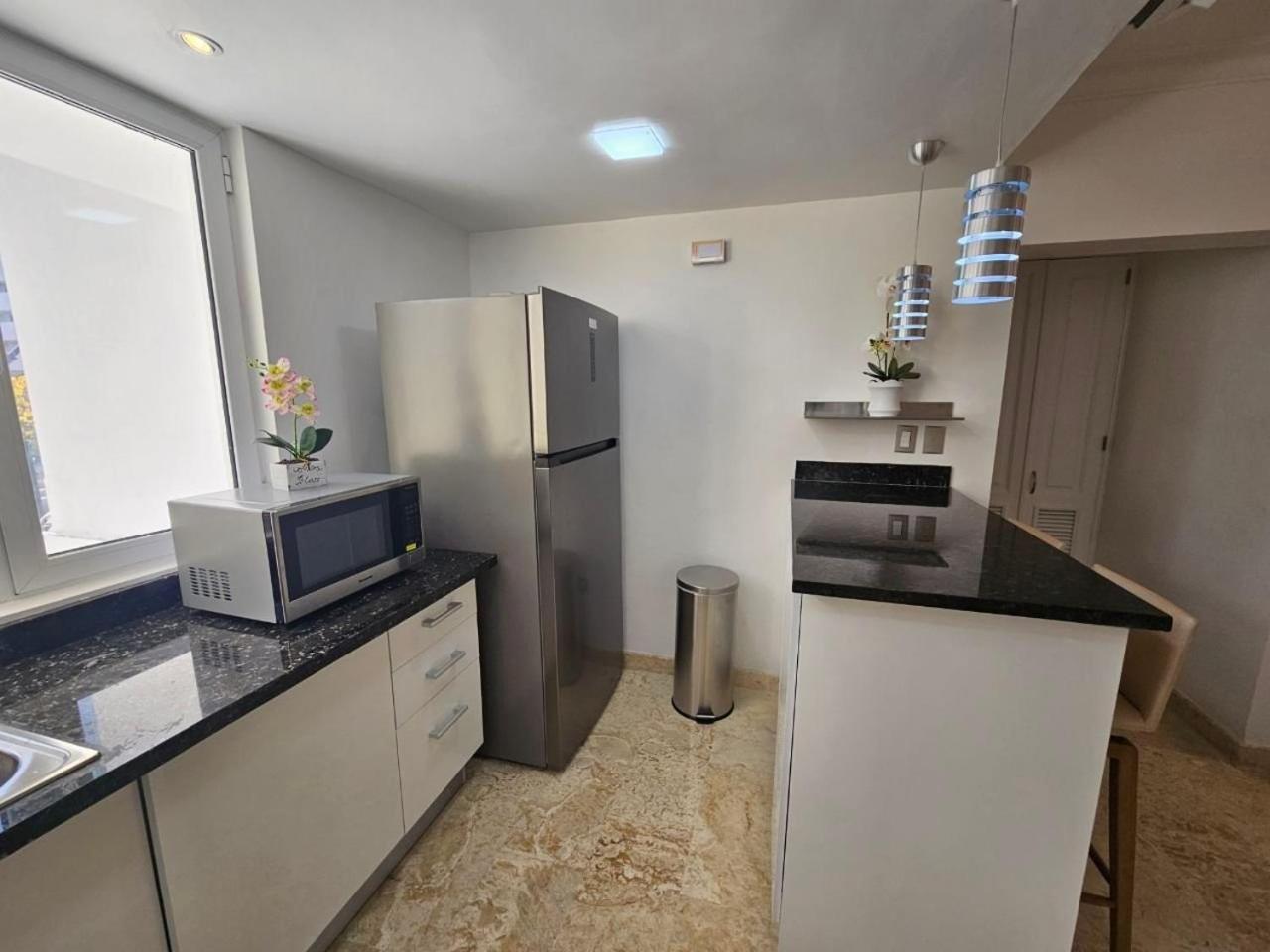 2bdr Access At Playa Turquesa Corales Pc *