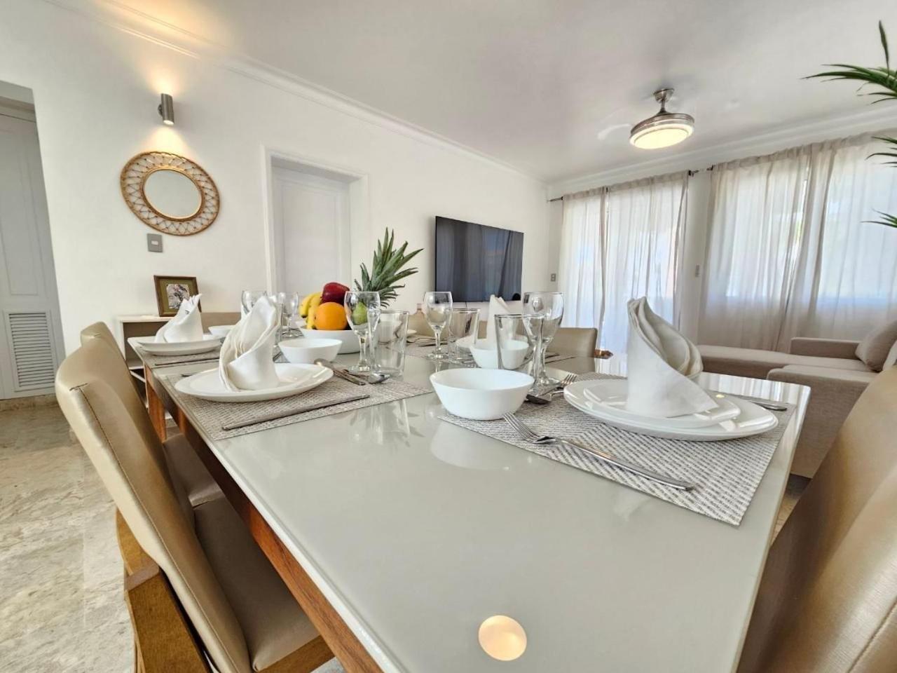 Apartamento 2bdr Access At Playa Turquesa Corales Pc