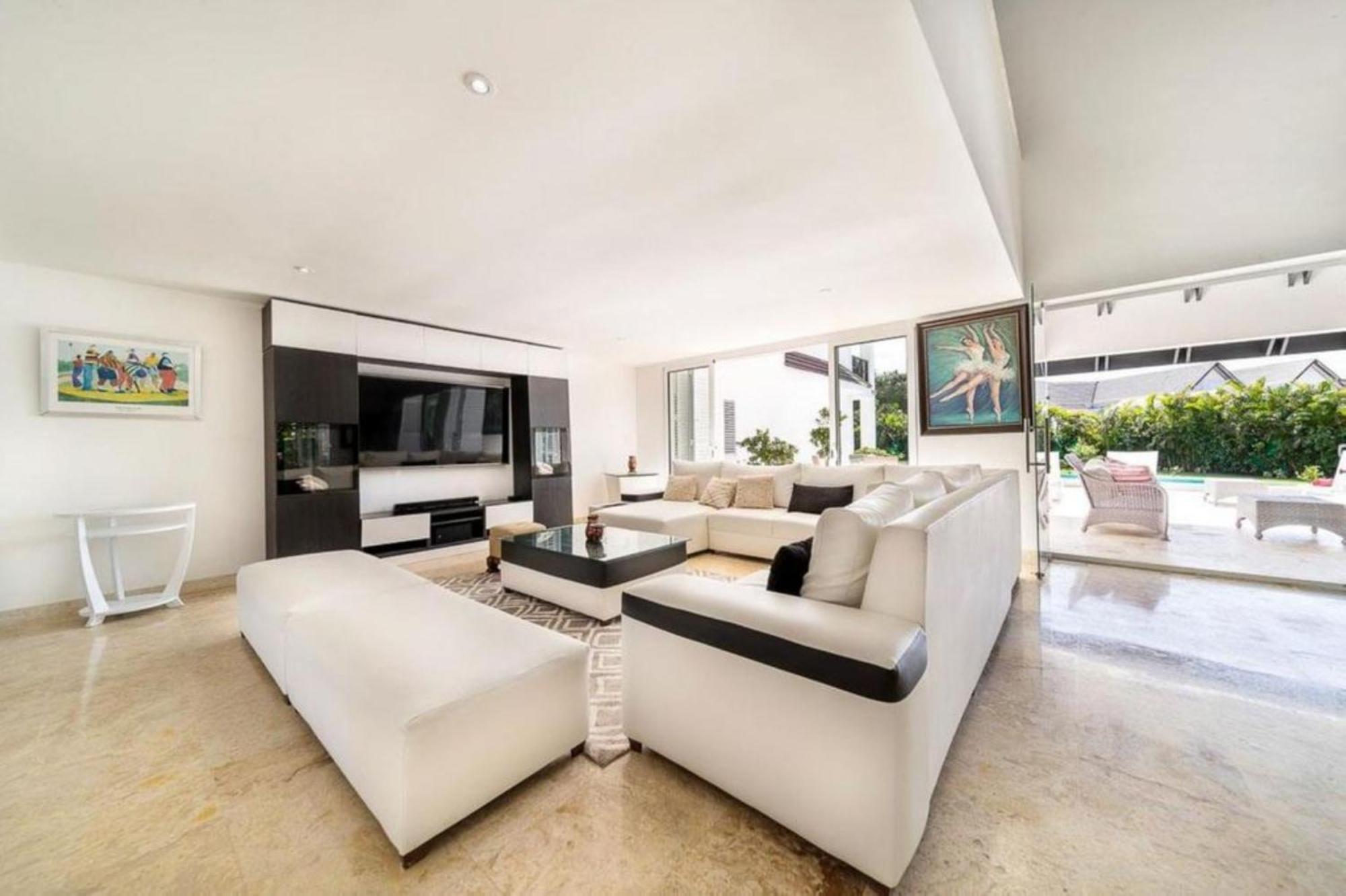 Stunning And Luxurious In The Beautiful Apartamento *