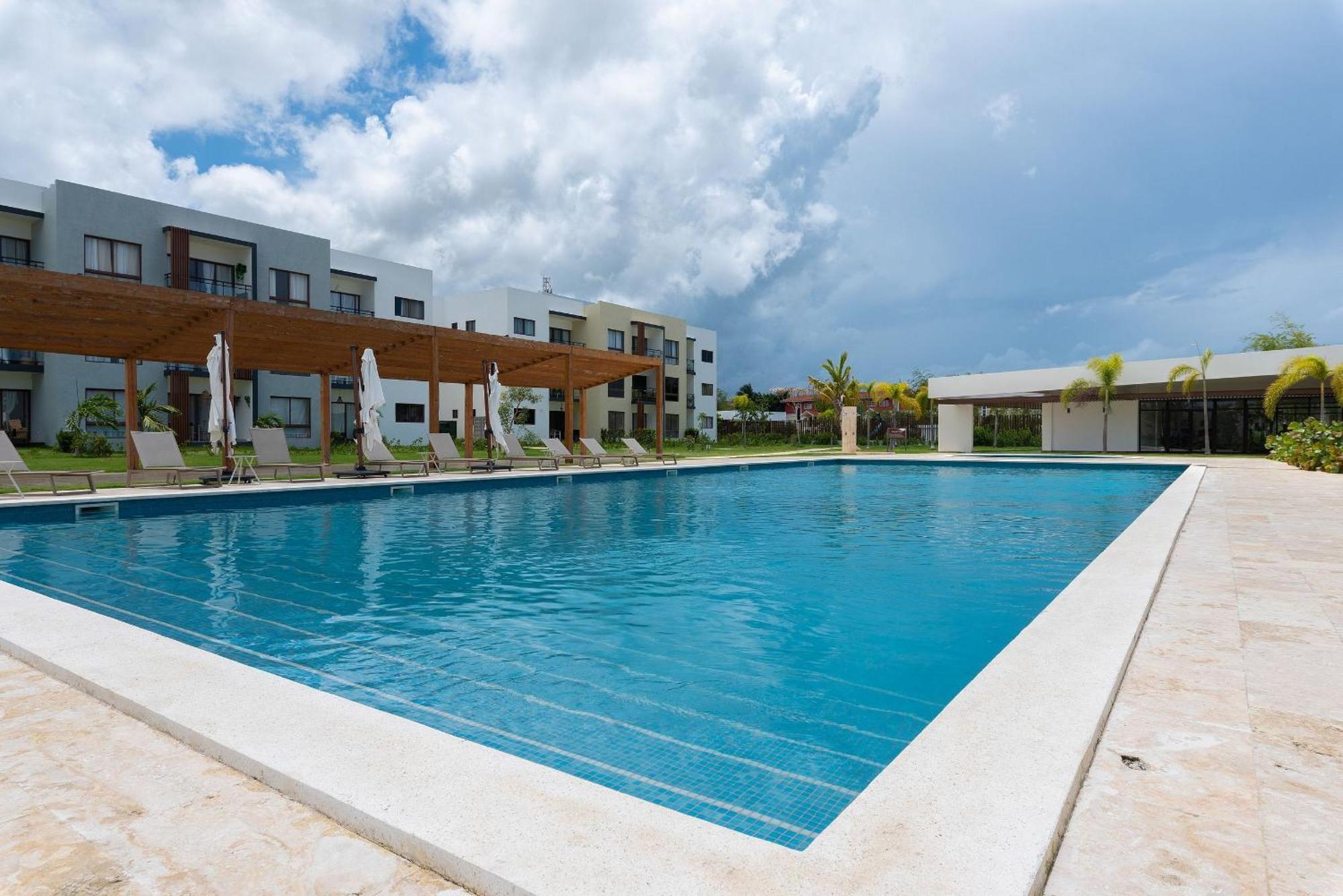 Primer Piso Con Piscina Y Cerca De La Playa Сasa de vacaciones