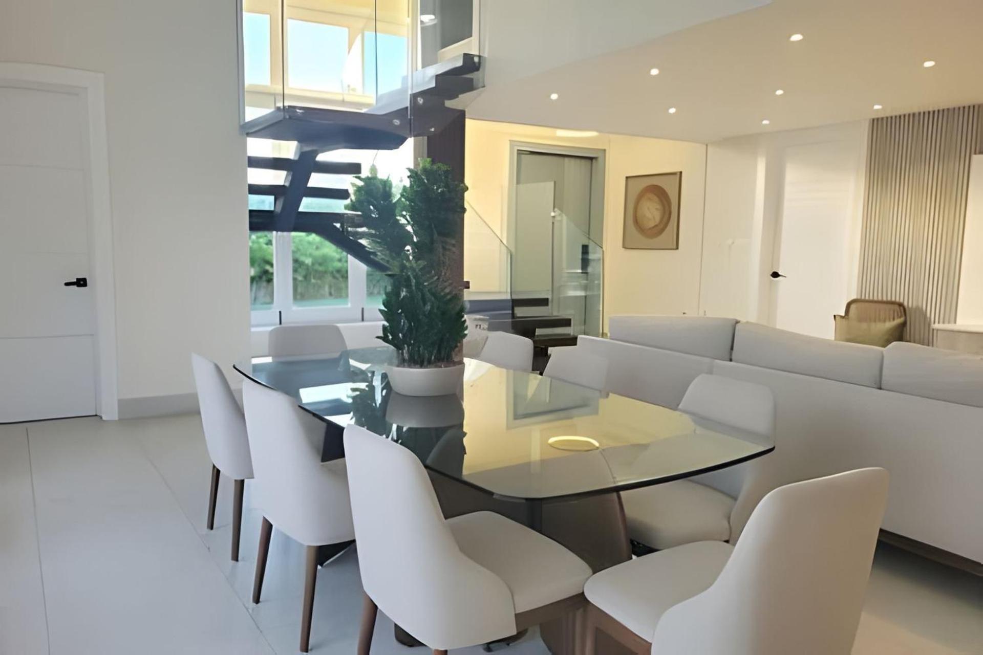 Elegante Privada De 4 Con Piscina Y Jacuzzi Сasa de vacaciones *