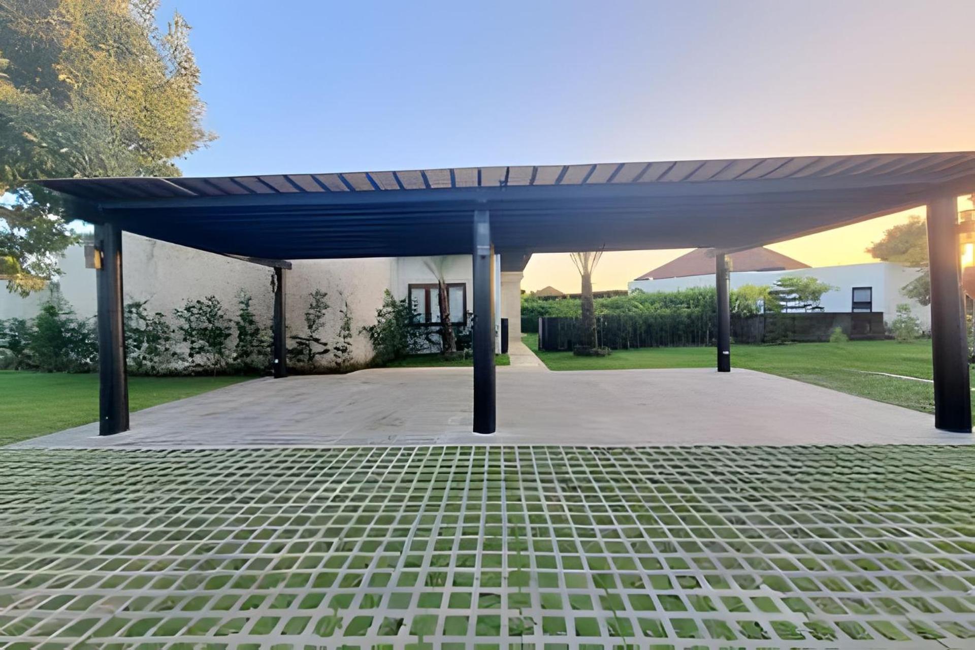 Elegante Privada De 4 Con Piscina Y Jacuzzi *