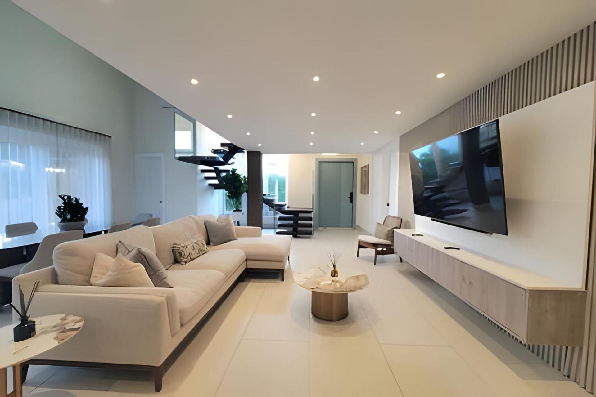 Elegante Privada De 4 Con Piscina Y Jacuzzi *
