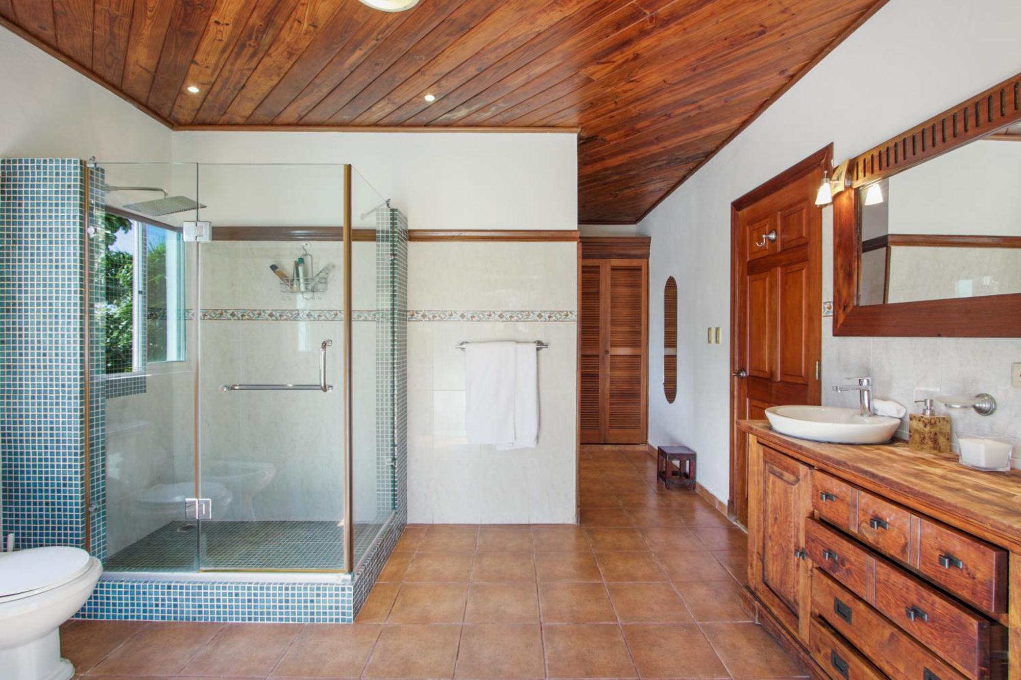 Luxury On La Cana Golf Course With Pool, Jacuzzi, Cart & Maid Villa