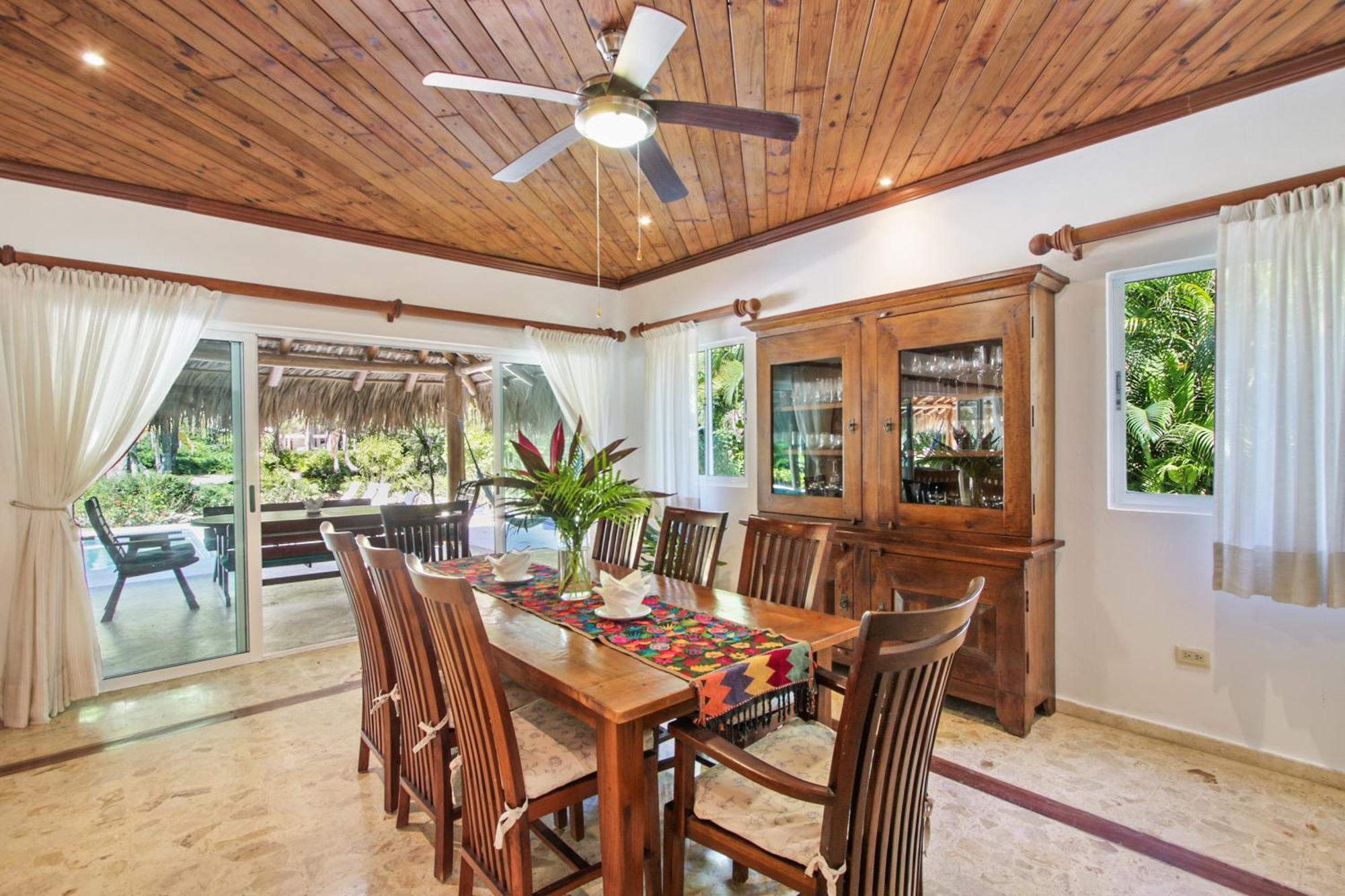 Luxury On La Cana Golf Course With Pool, Jacuzzi, Cart & Maid *