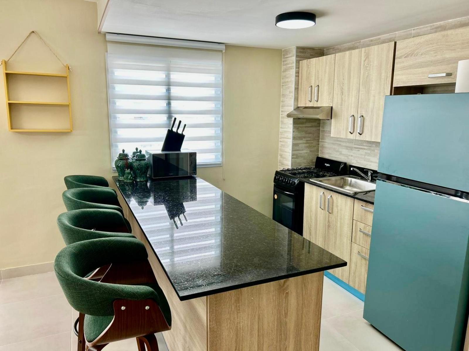 Apartamento Two Beds Close To The Airport In Rd