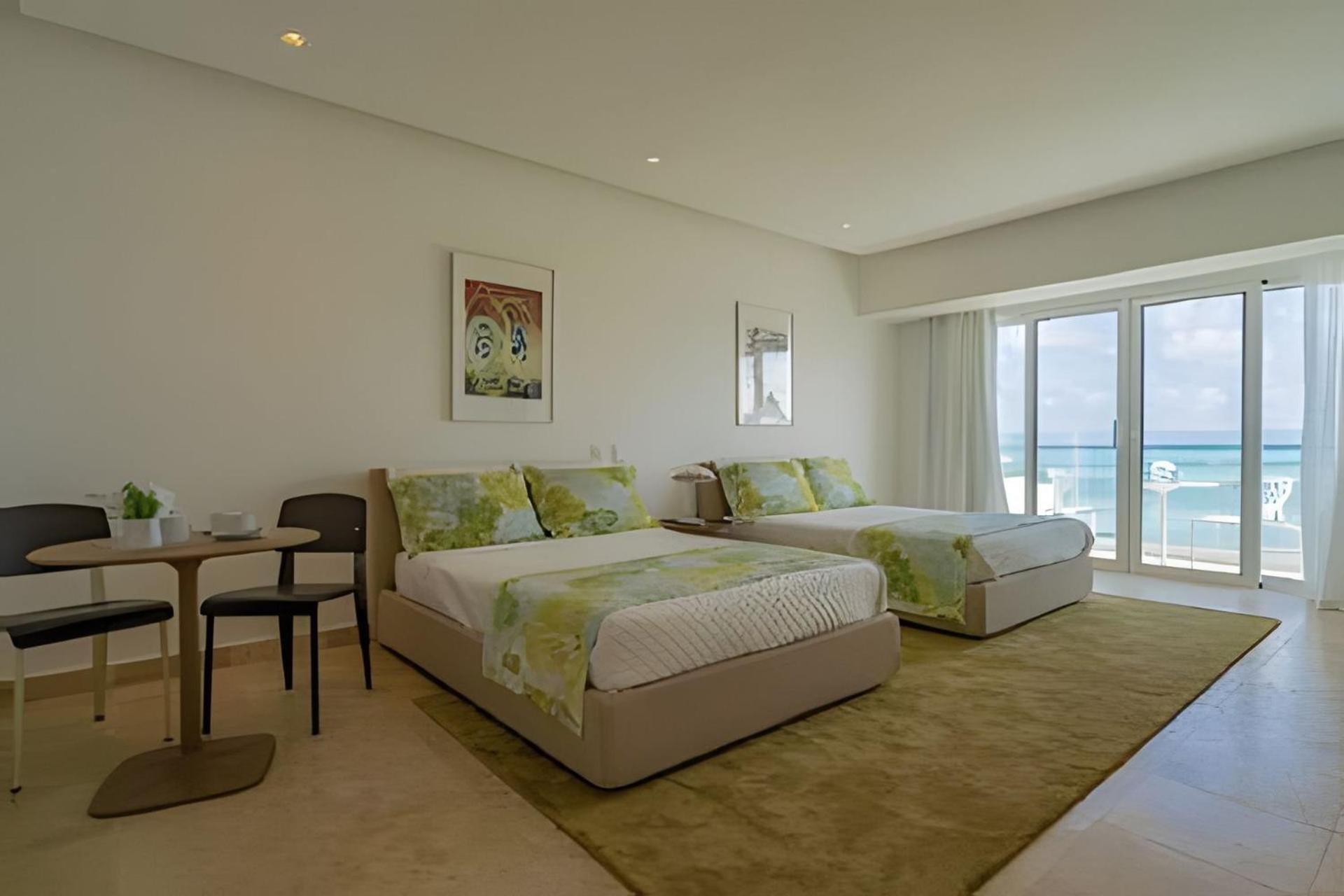 Punta Palmera Front And Pool Views Cap Cana Apartamento *