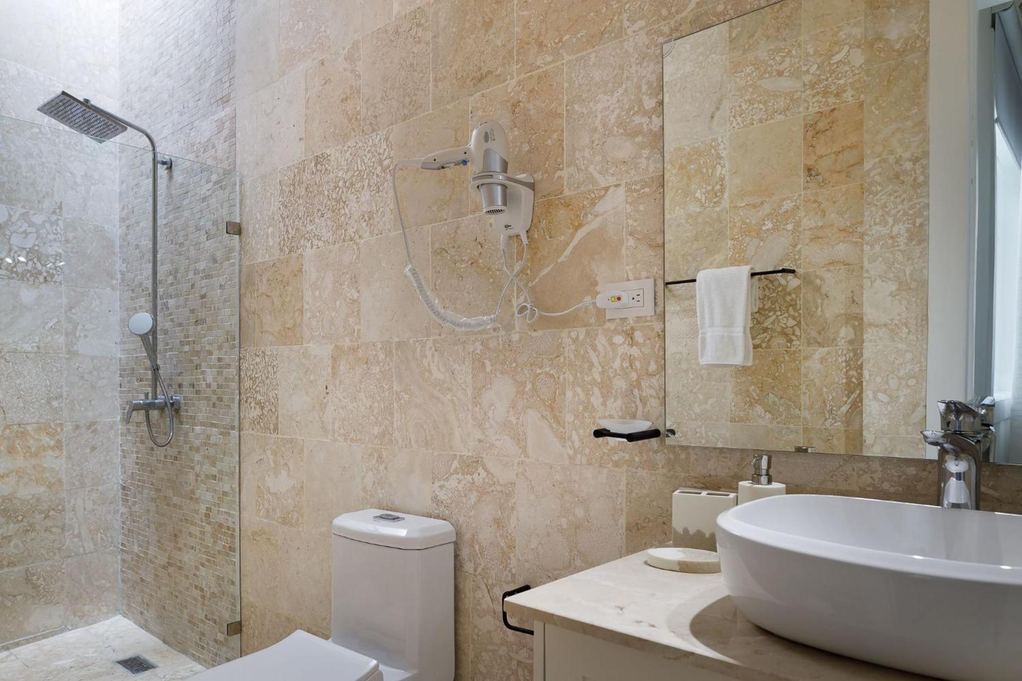 Сasa de vacaciones Elegante Privada De 4 Con Piscina Y Jacuzzi Punta Cana