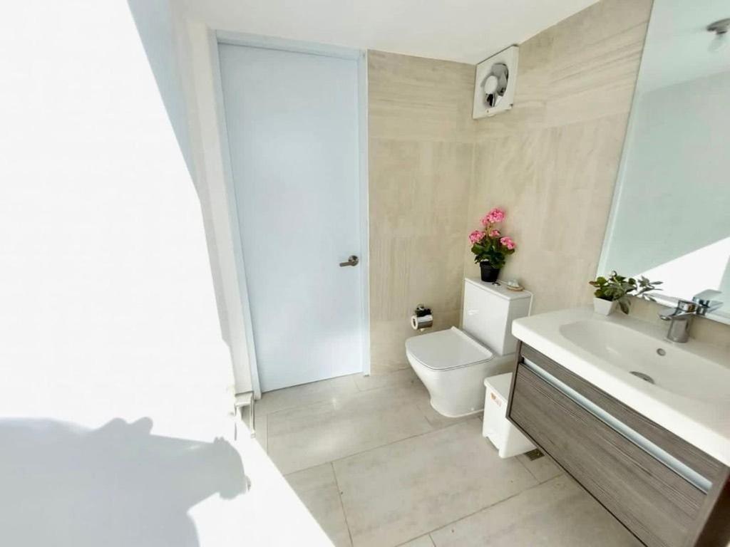 Luxury Gateaway Penthouse In Front Of Hard Rock Apartment