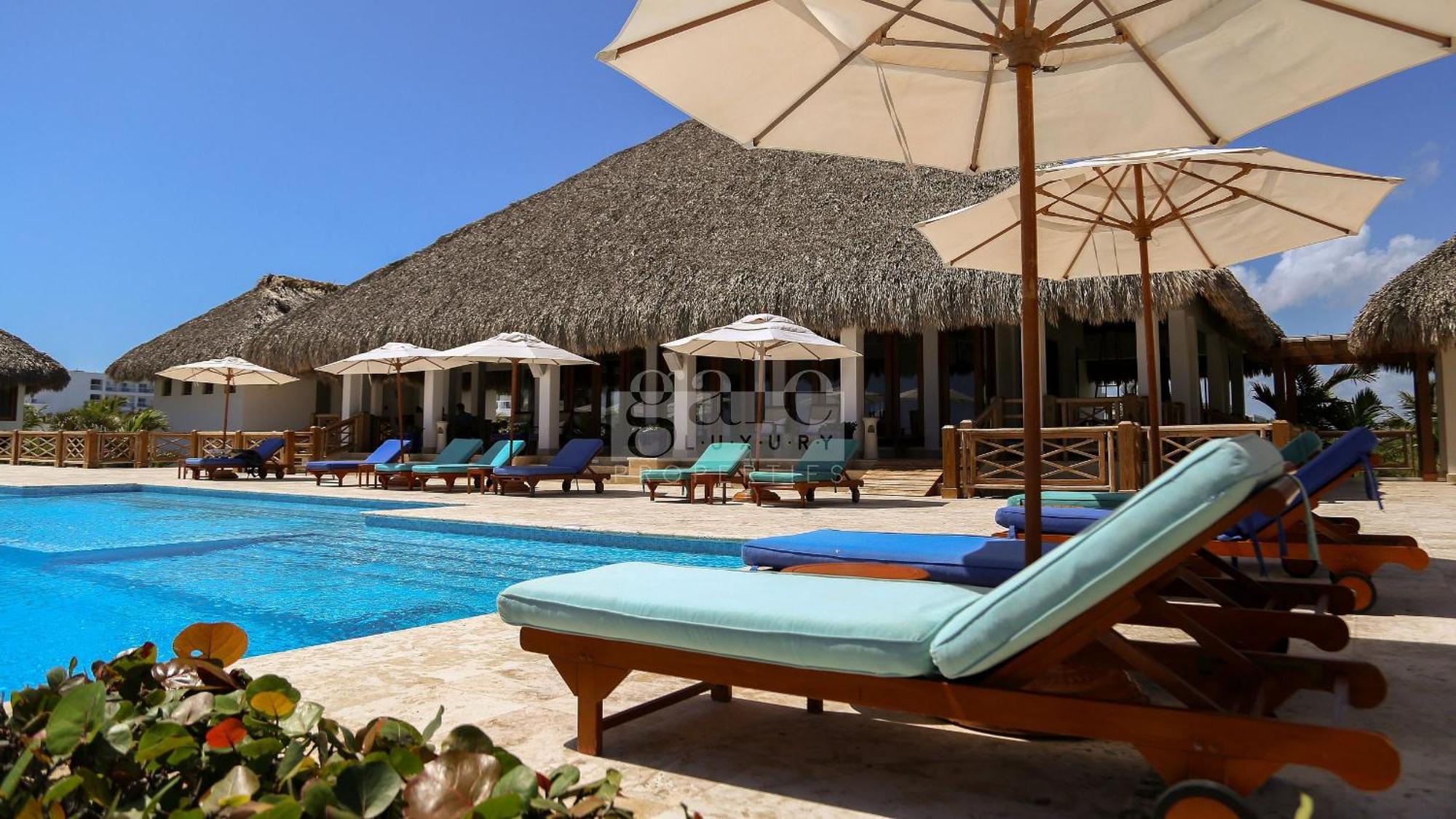 Unique Lake, Golf & Jacuzzi In Hard Rock Golf Pc Apartamento Punta Cana
