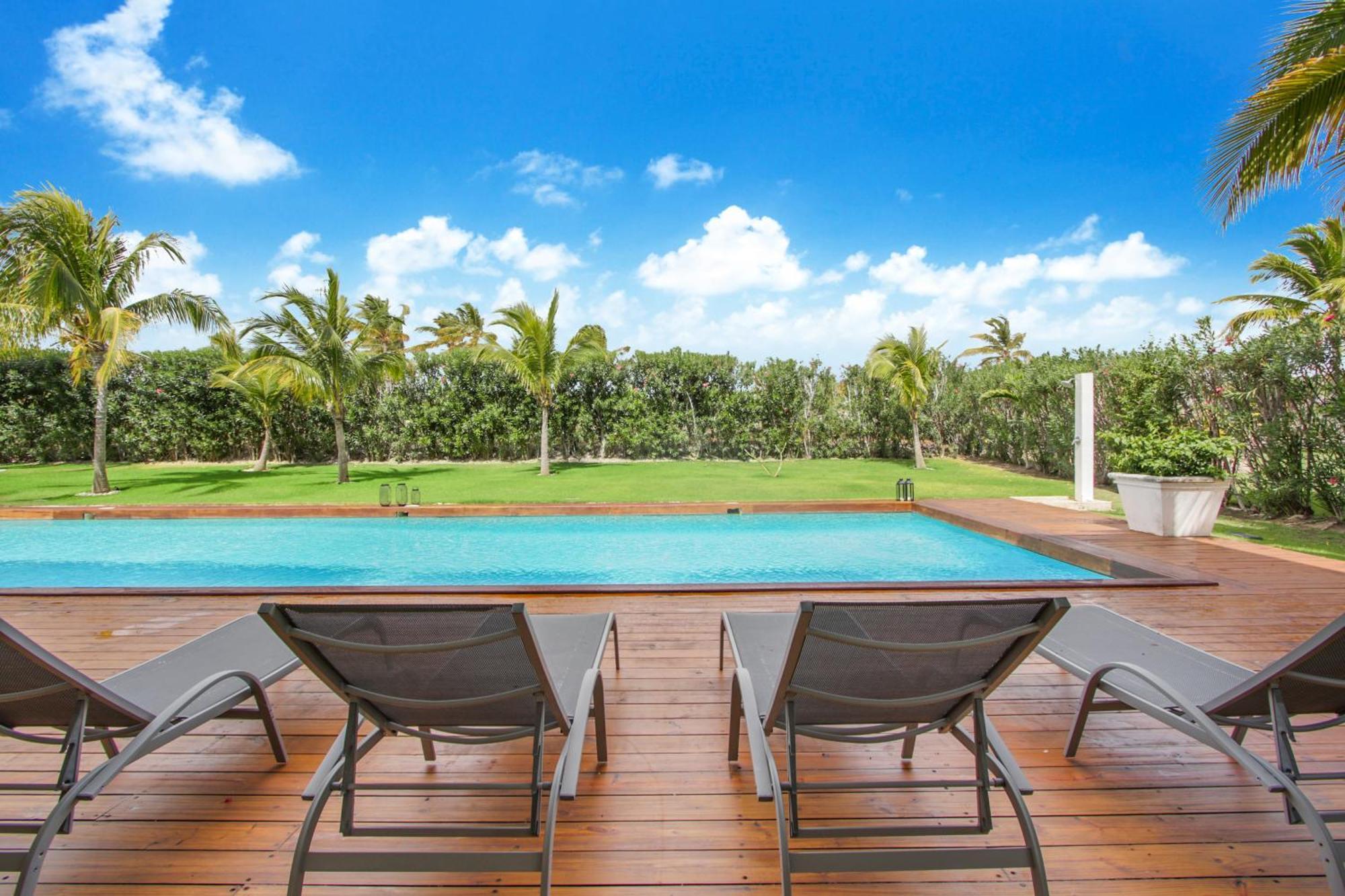 Luxury Ocean-view With Private Pool & Golf Access, Dedicated Staff