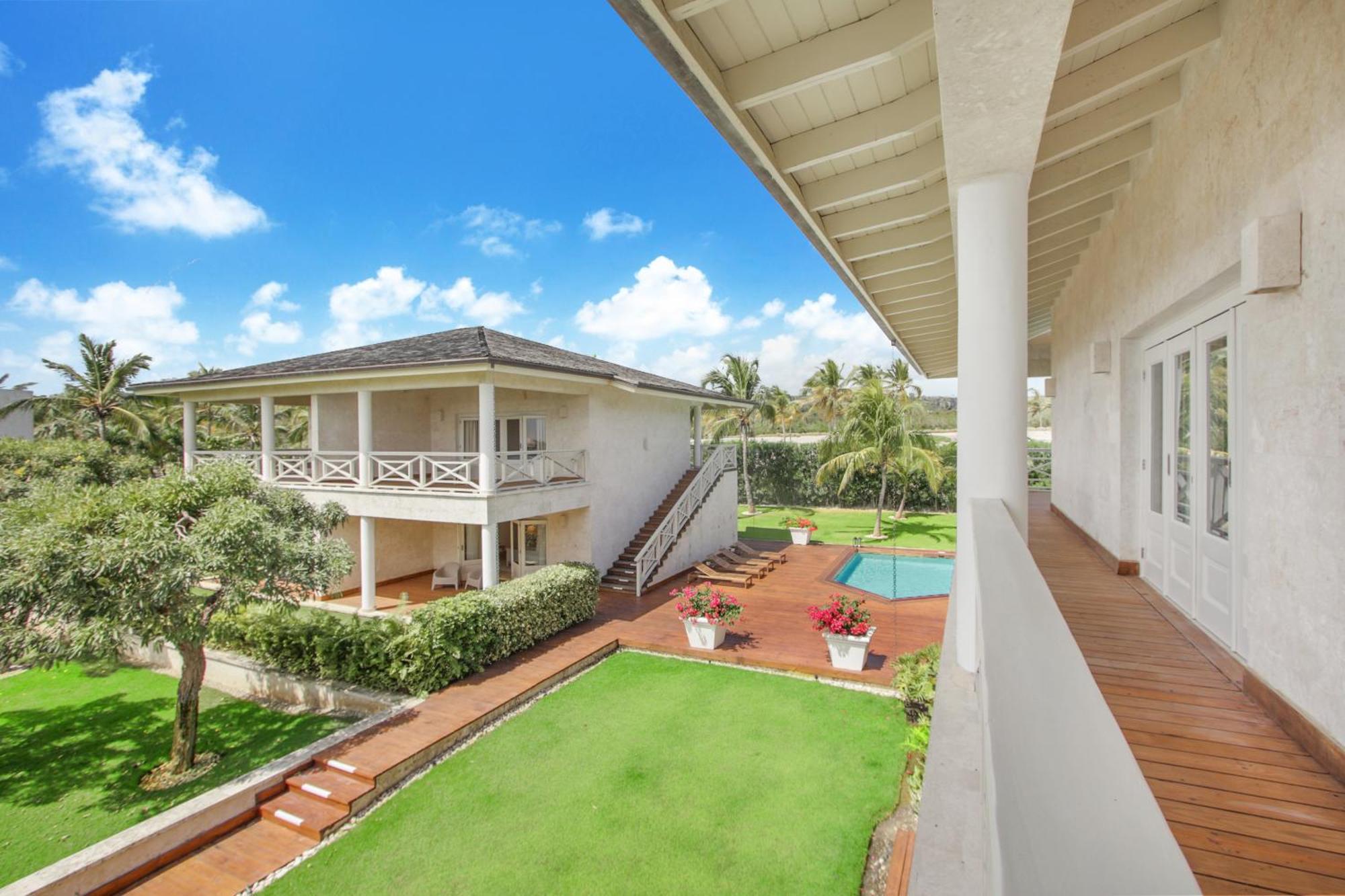 Villa Luxury Ocean-view With Private Pool & Golf Access, Dedicated Staff