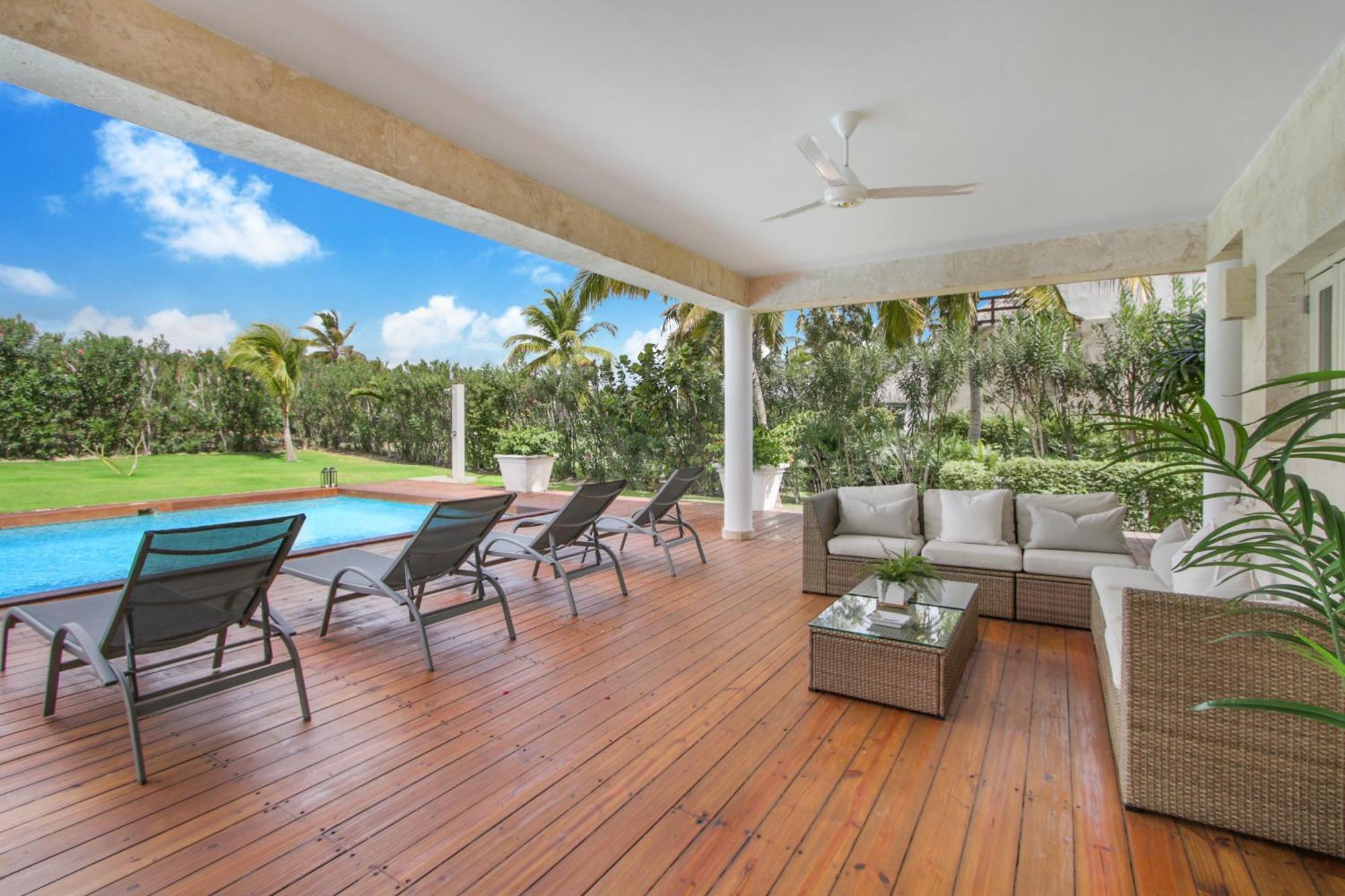 Villa Luxury Ocean-view With Private Pool & Golf Access, Dedicated Staff