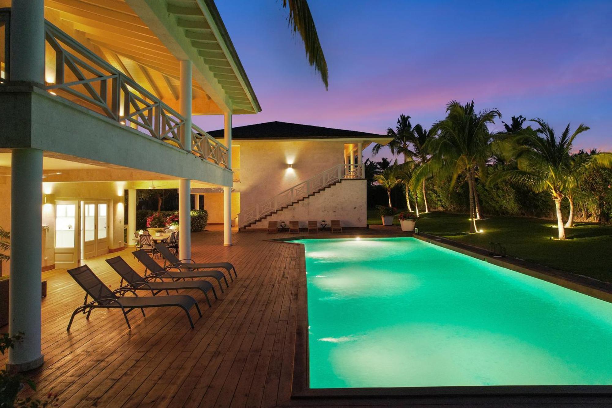 Luxury Ocean-view With Private Pool & Golf Access, Dedicated Staff Villa Punta Cana