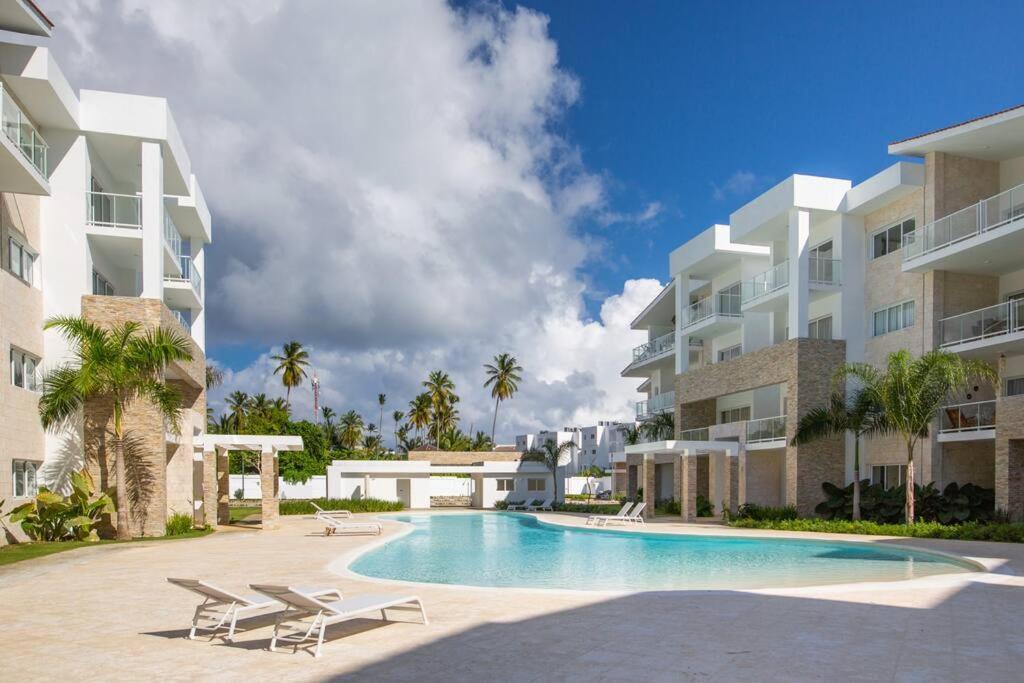 Paseo Playa Coral D-304 Apartamento *