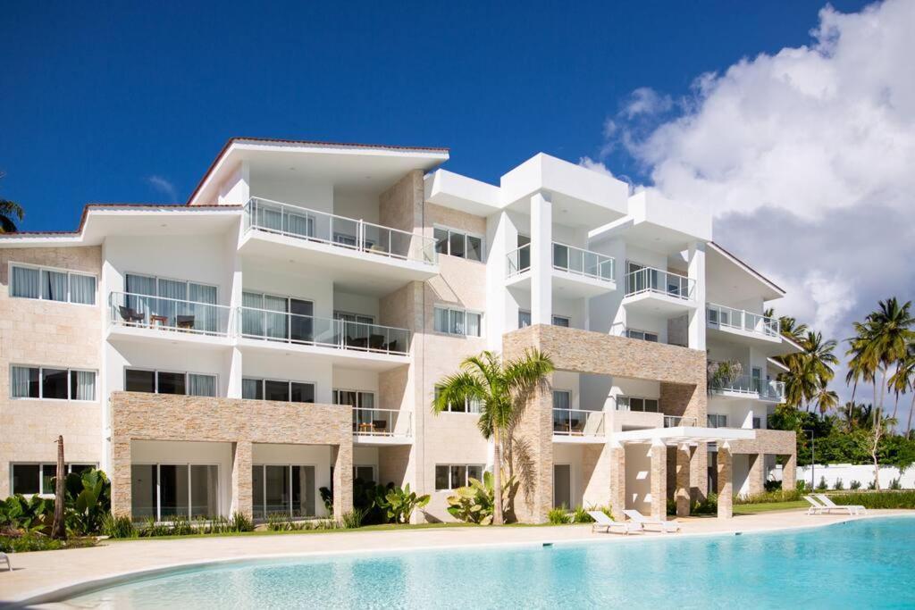 Paseo Playa Coral D-304 Apartamento *