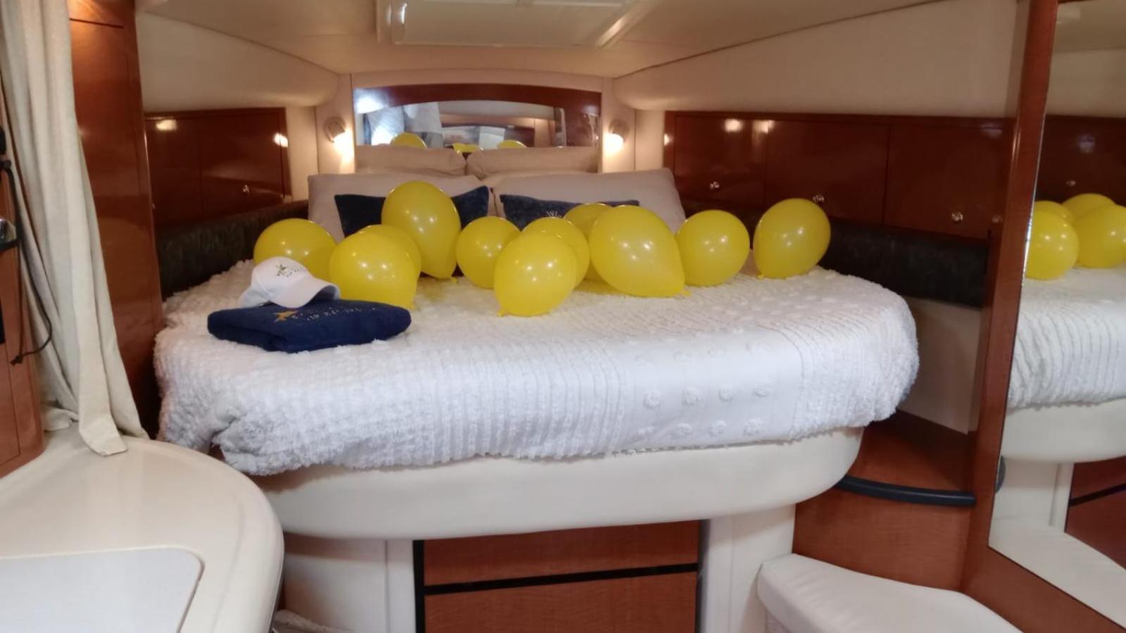 Hotel en barco Picaflor *