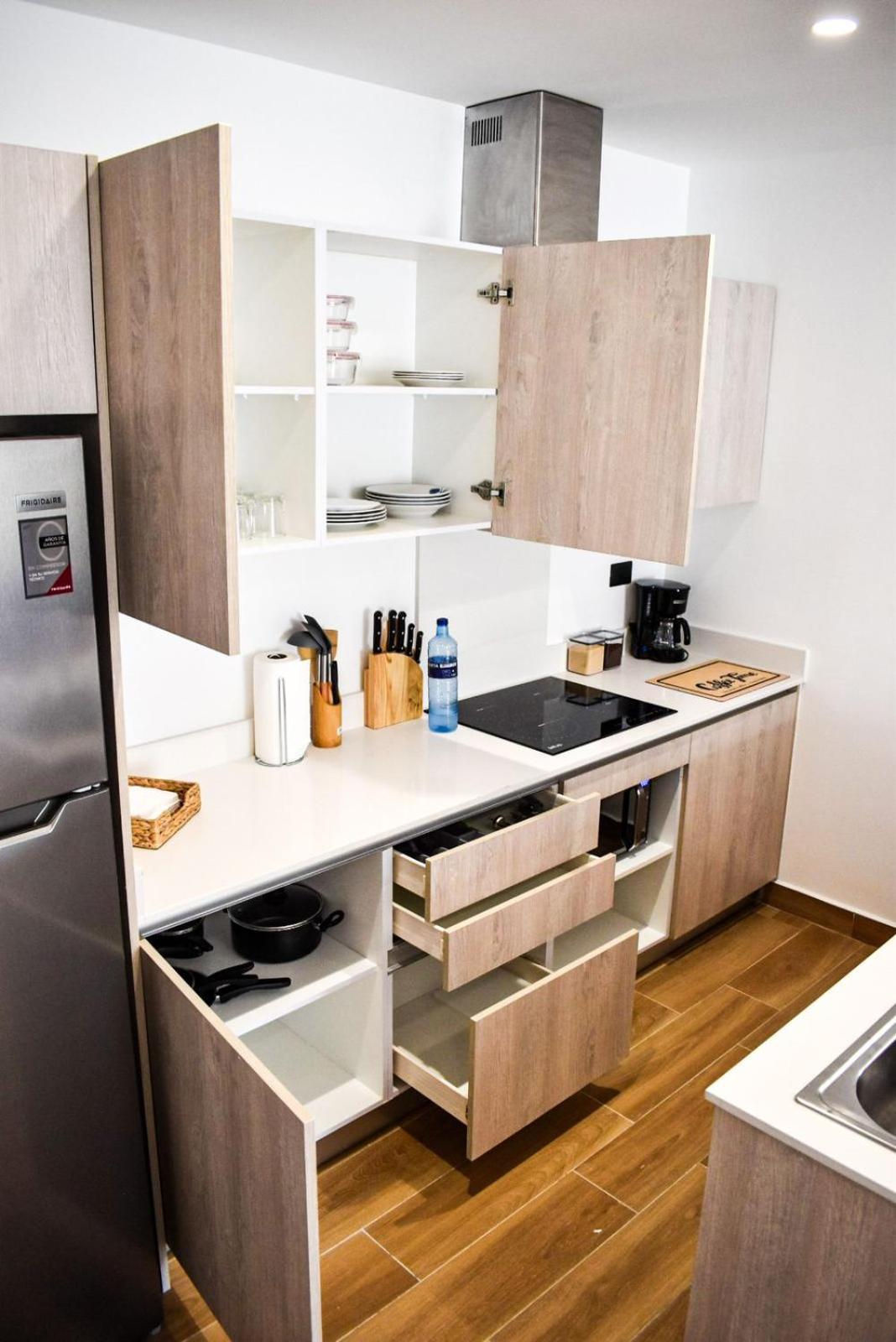 Downtown Vibrant Apartment! Apartamento *