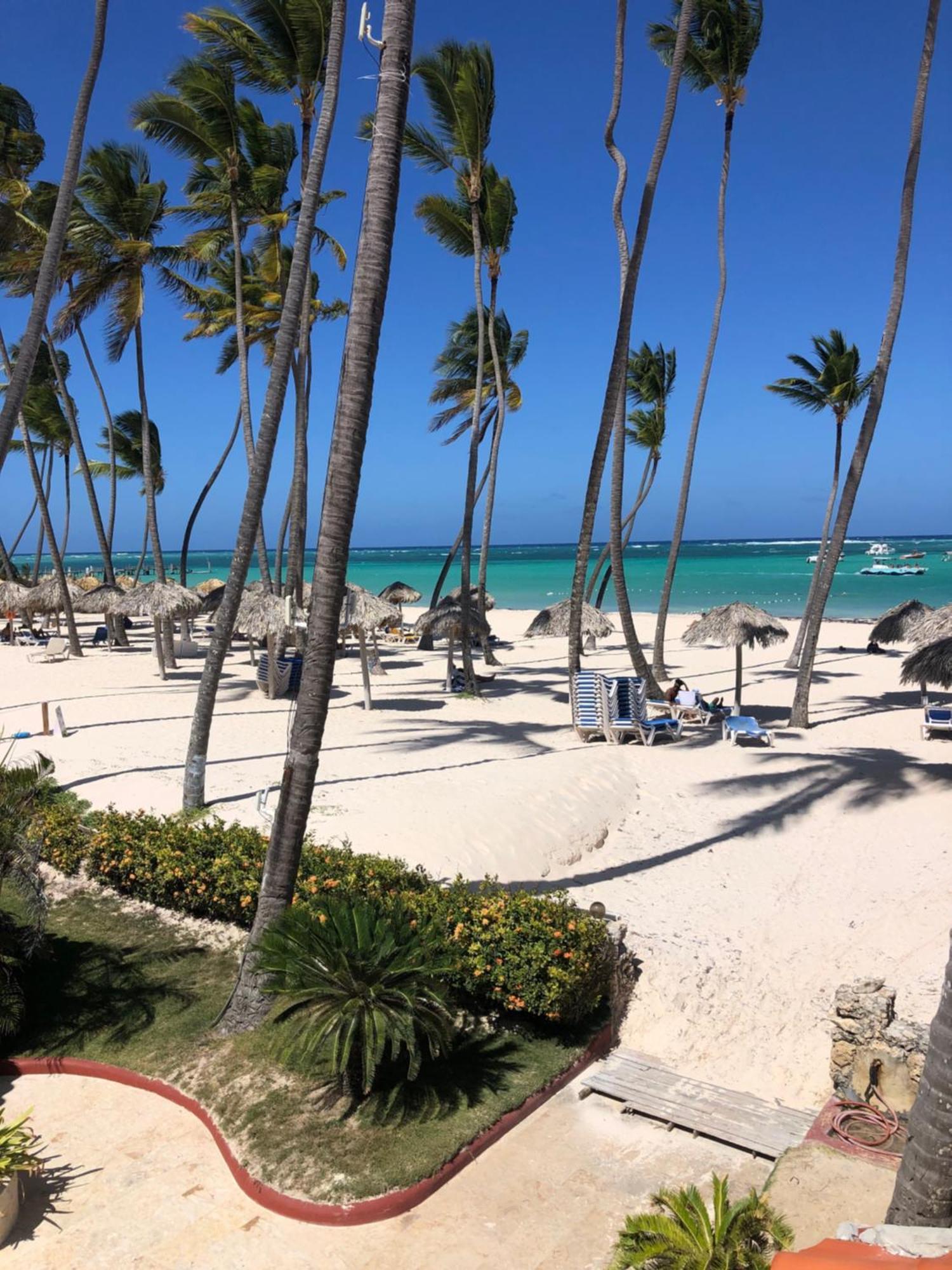 Apartamento Los Corales Luxury Beach Club And Spa