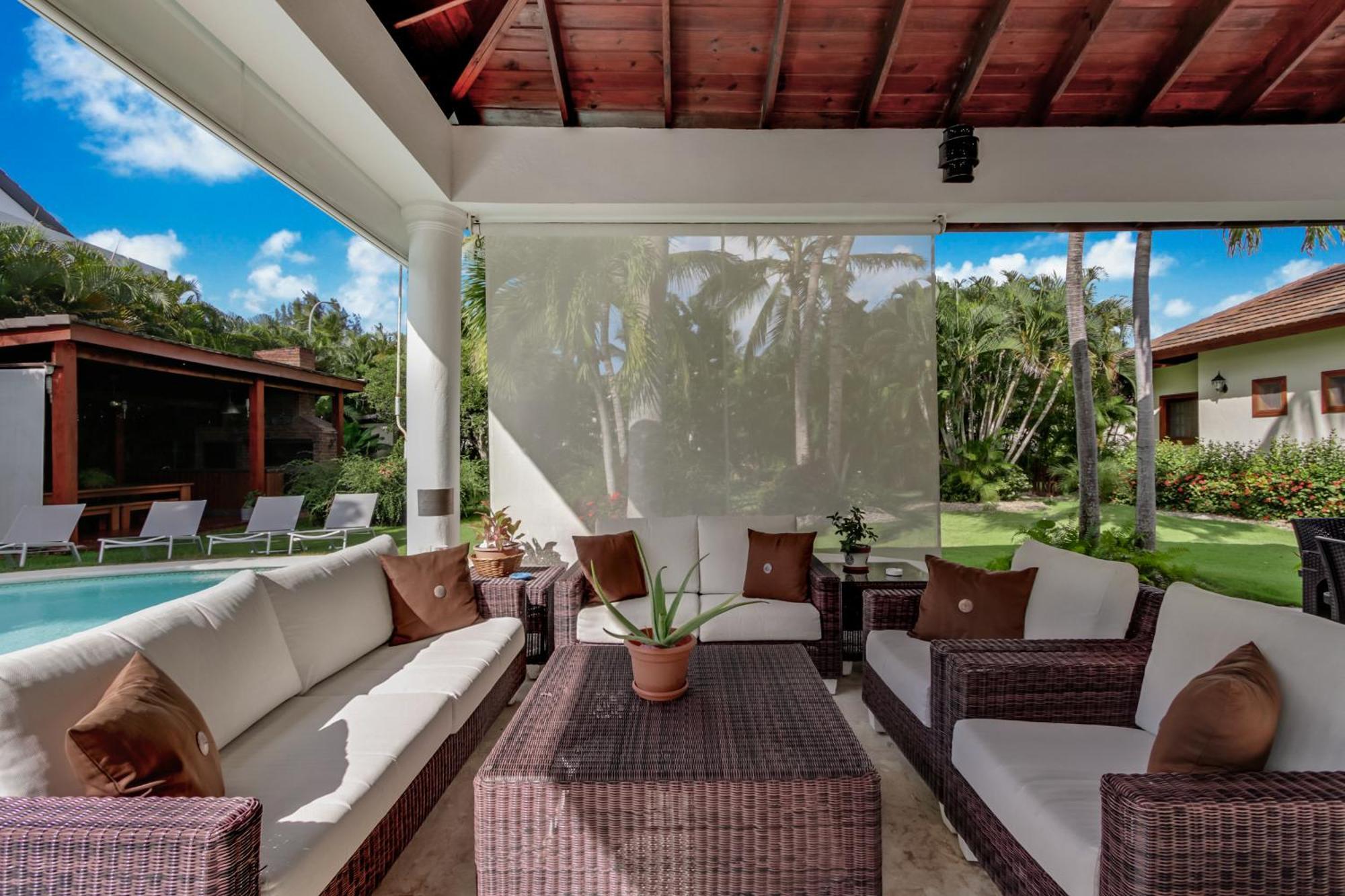 Villa Beautiful With Pool, Gym & Maid Punta Cana