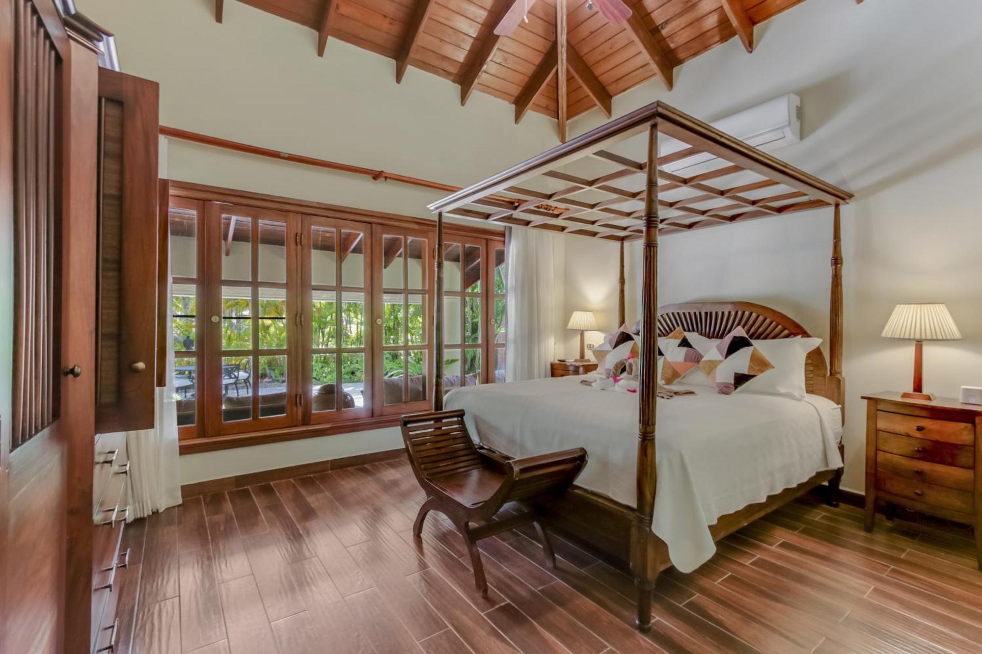Villa Beautiful With Pool, Gym & Maid