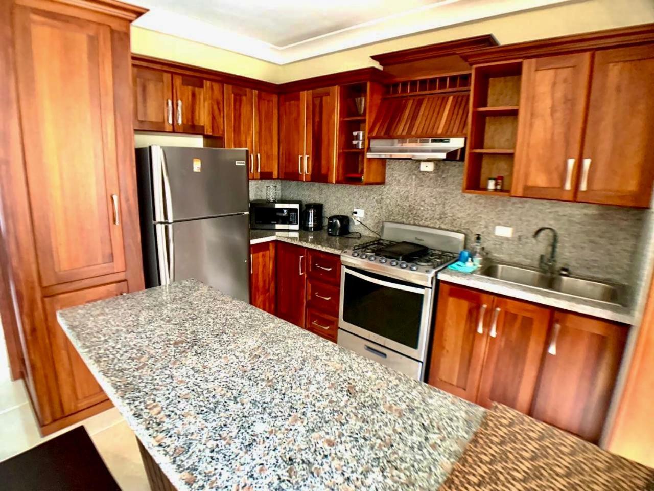 Radiant Realm Free Parking Bbq Corales Apartamento Punta Cana