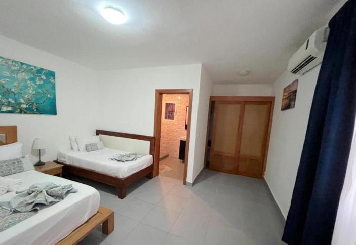 Coral Pool View - Playa Los Corales Apartamento *