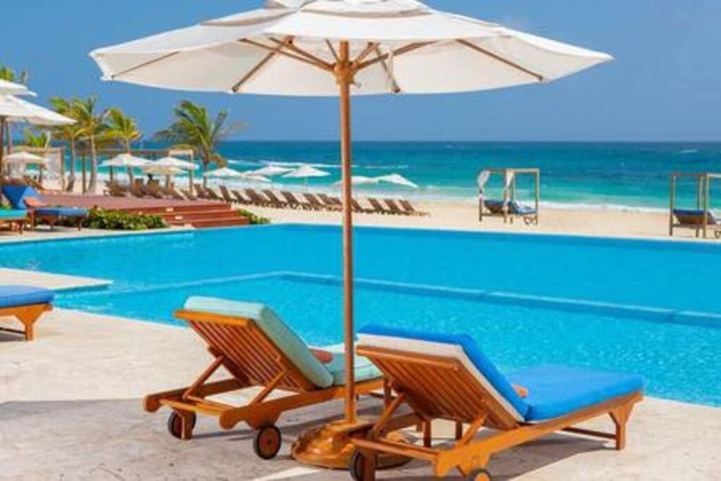 Cozy And Modern With Pool And Golf View Apartamento