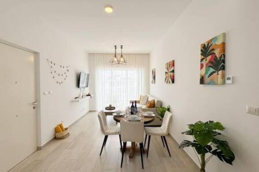 Apartamento Cozy And Modern With Pool And Golf View