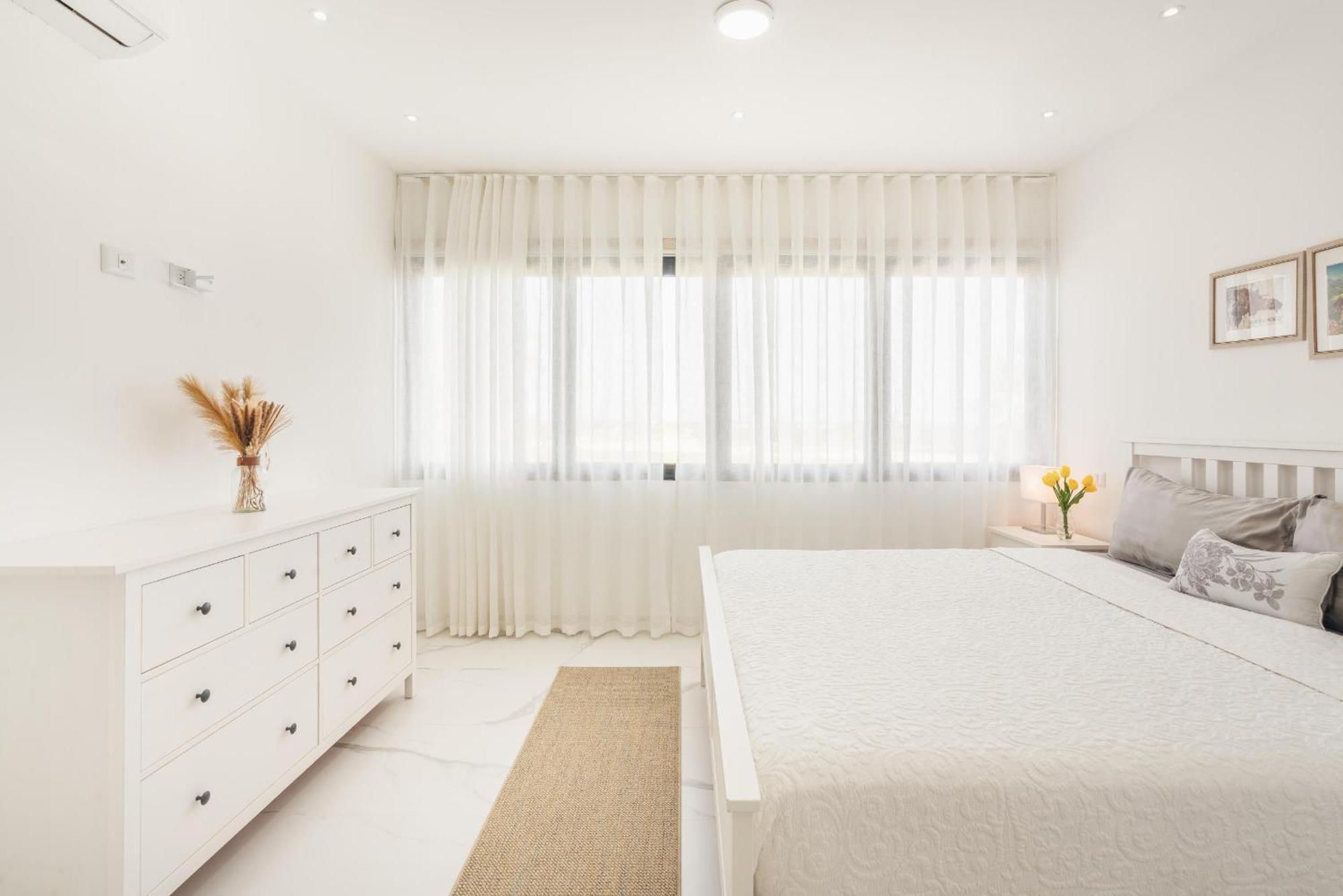 Apartamento With 2br And Private Pool In Capcana