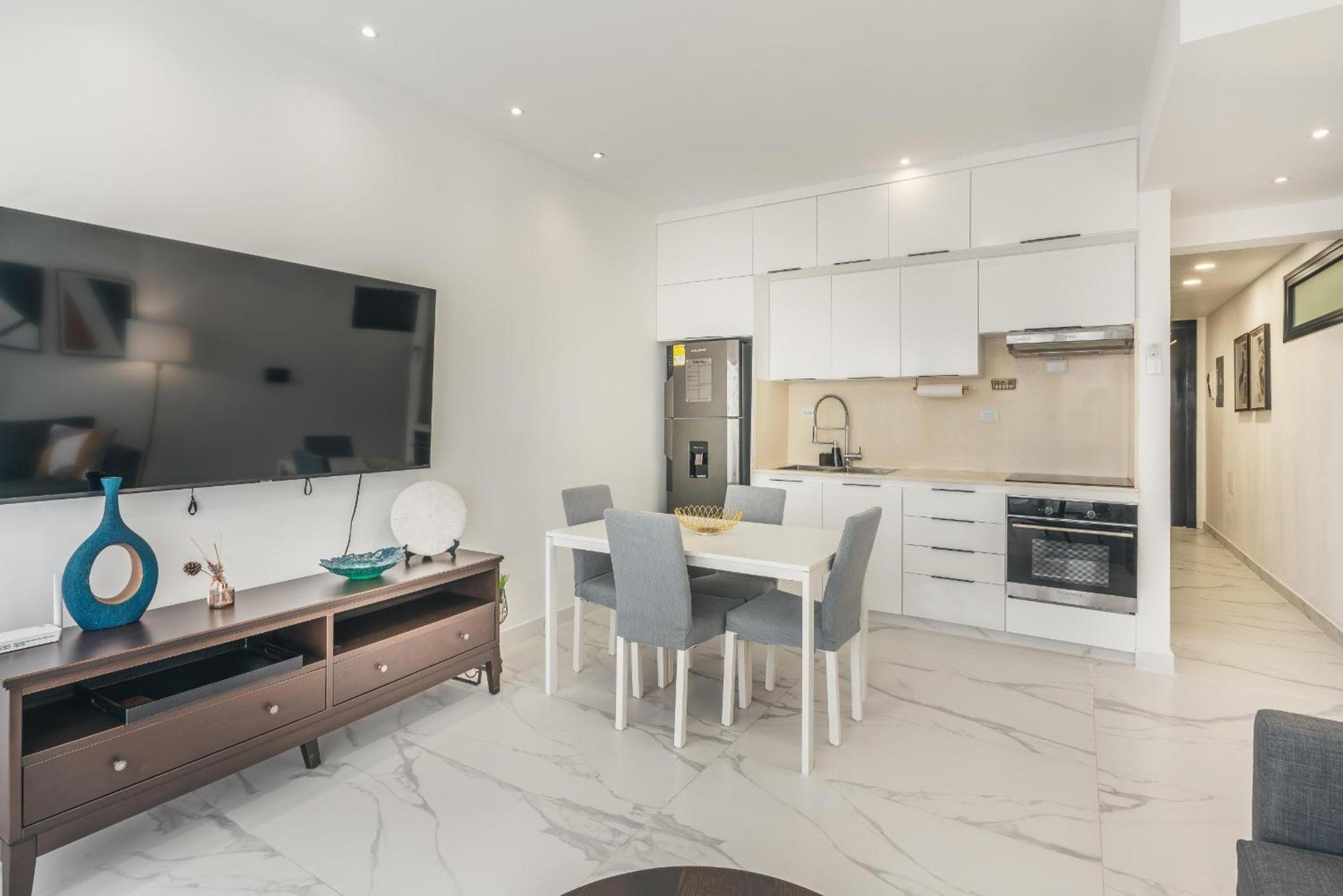 Apartamento With 2br And Private Pool In Capcana *