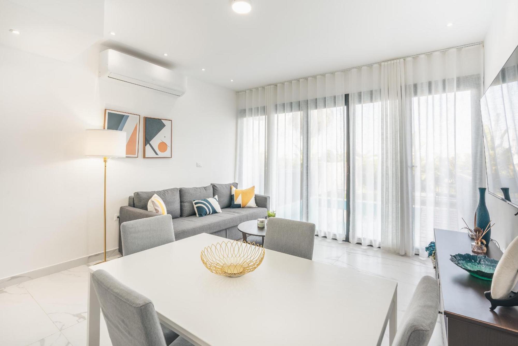 Apartamento With 2br And Private Pool In Capcana