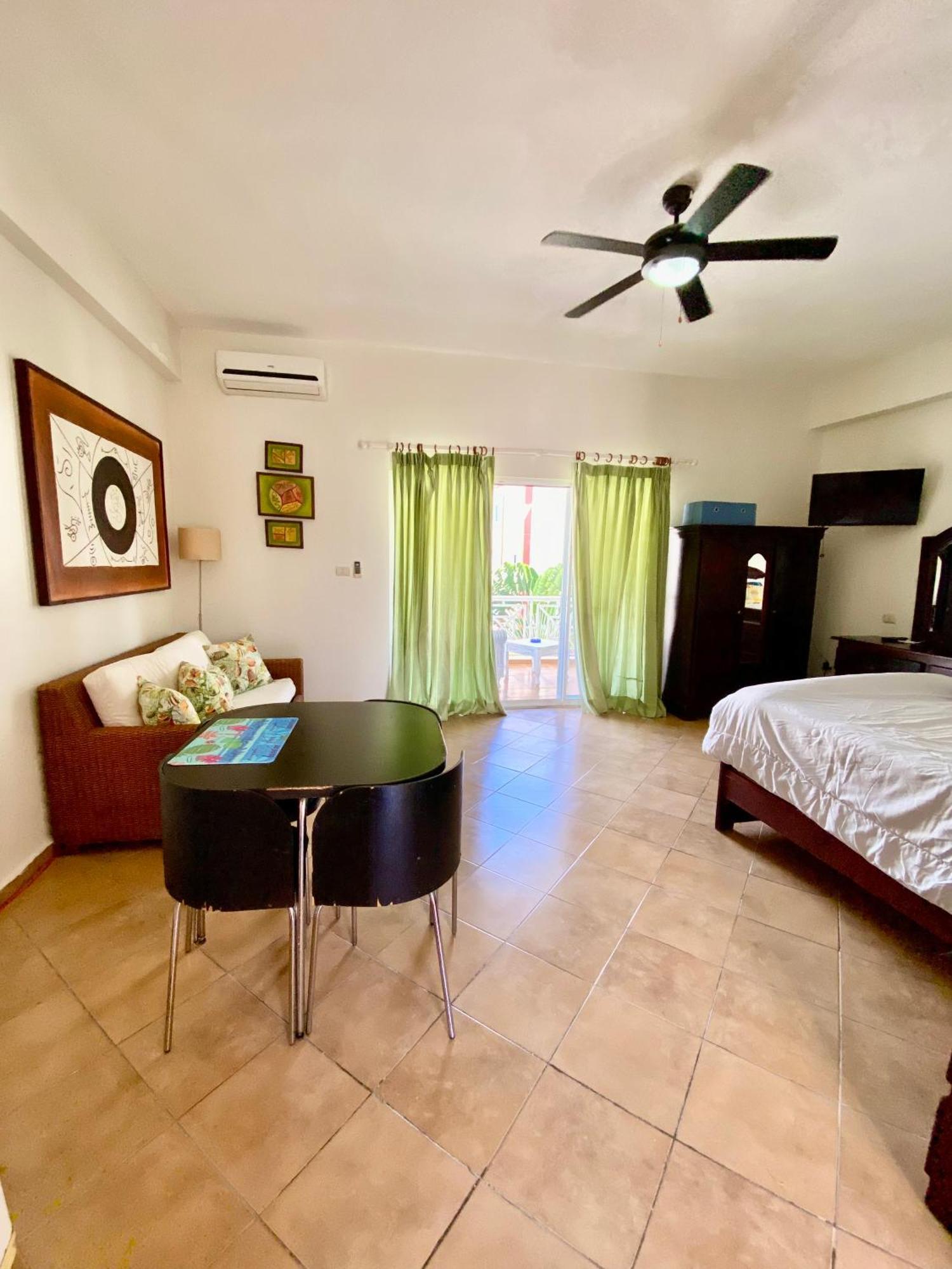 Apartamento Oasis Corales