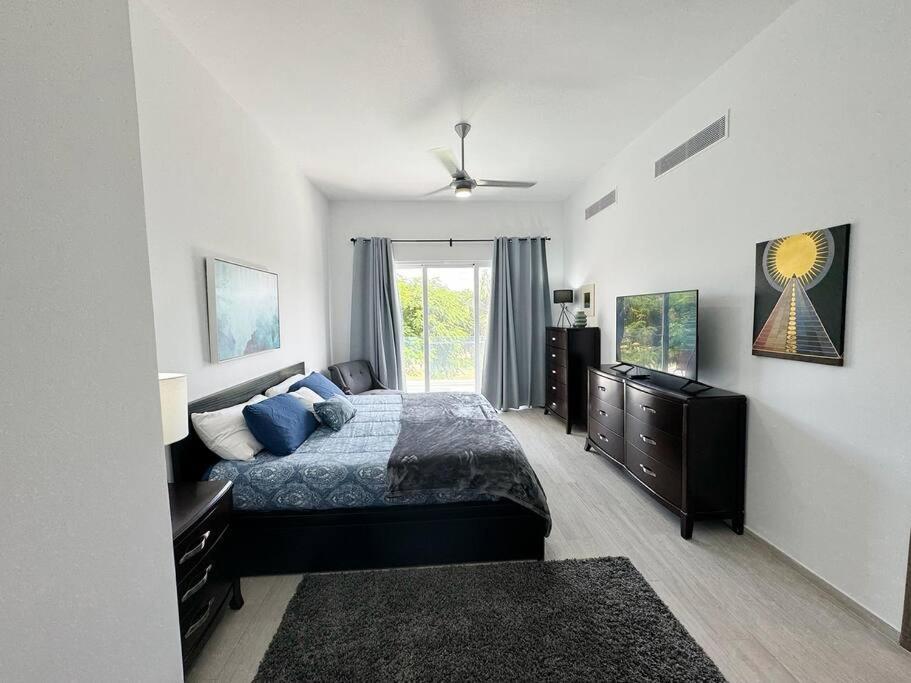 Peaceful Haven Overlooking The Golf Course Apartamento