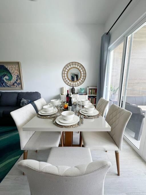 Peaceful Haven Overlooking The Golf Course Apartamento