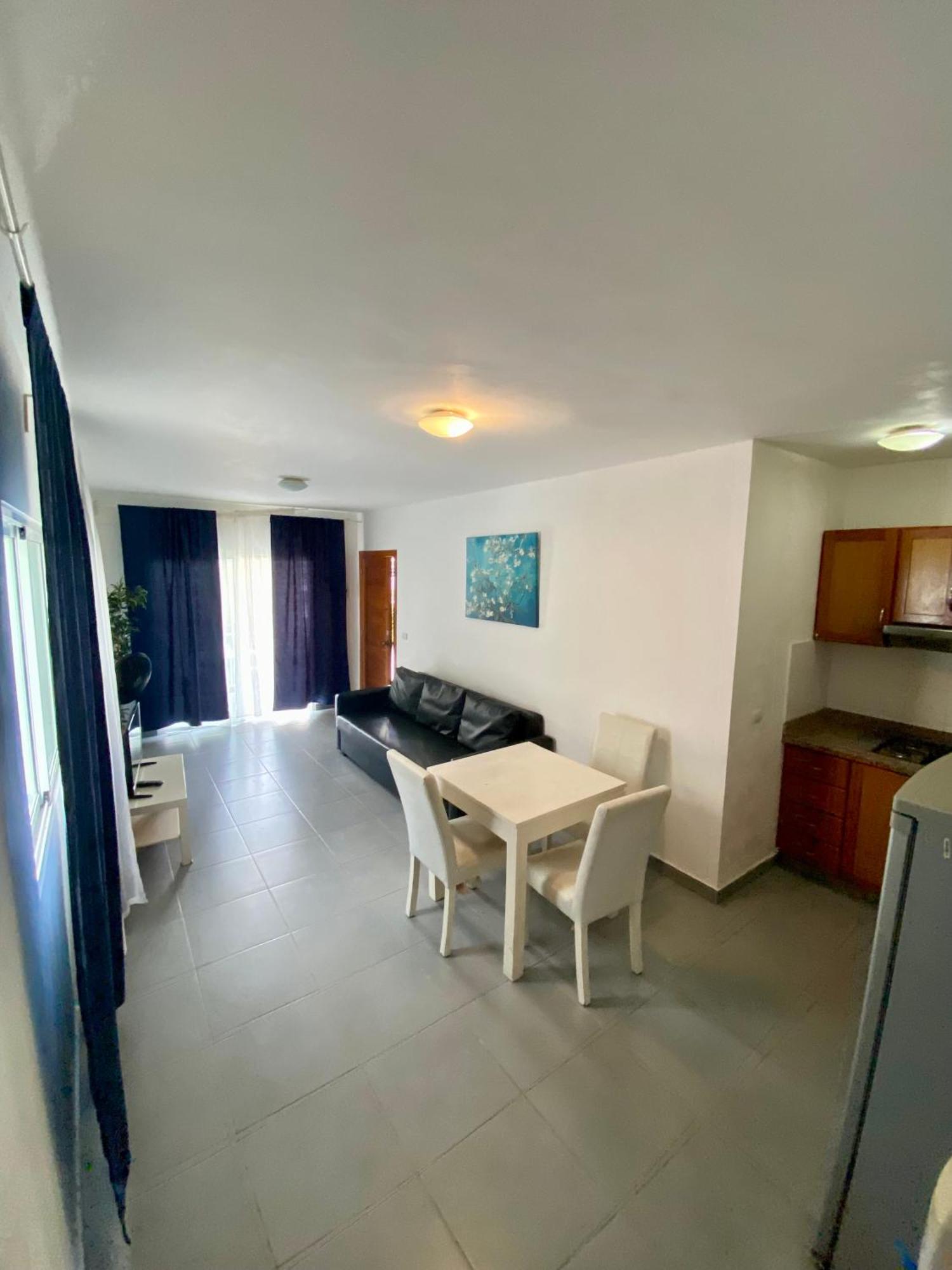 Apartamento Deluxe Playa Los Corales *