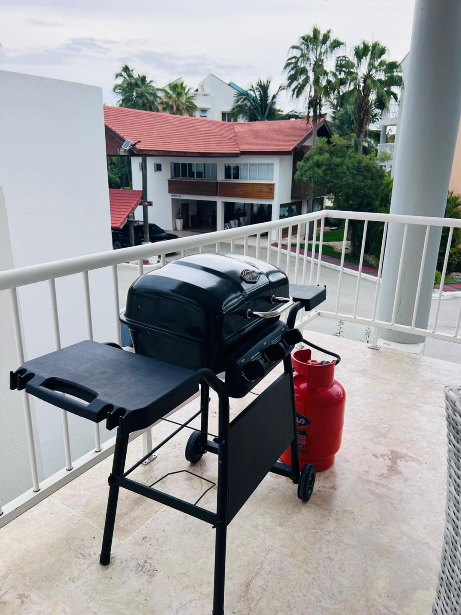 Apartamento 2bdr Access At Playa Turquesa Corales Pc *