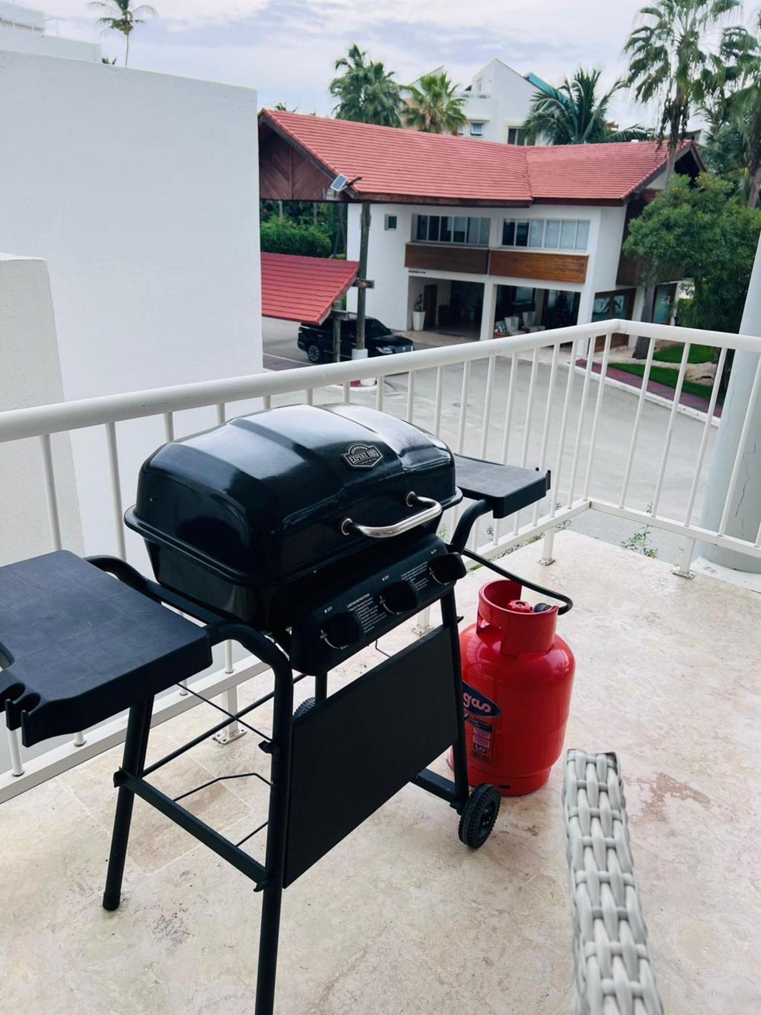 Apartamento 2bdr Access At Playa Turquesa Corales Pc
