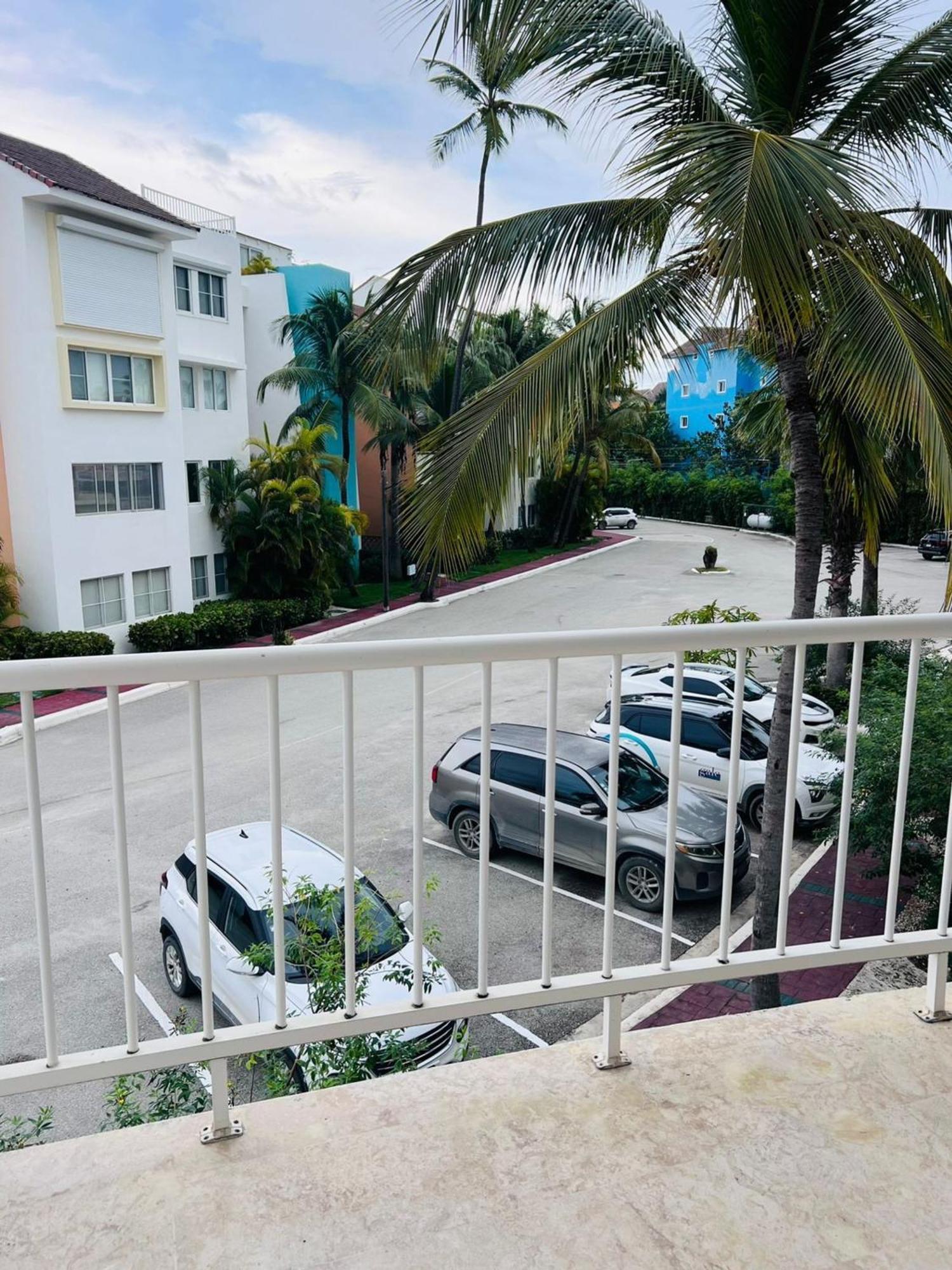 2bdr Access At Playa Turquesa Corales Pc Apartamento *