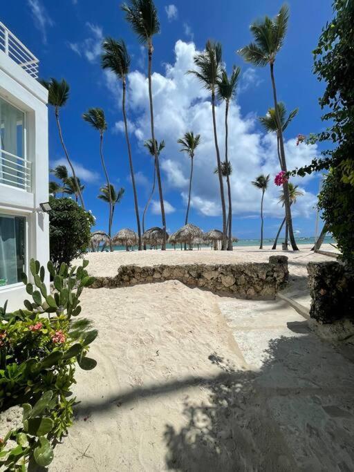 Blue Island Beachfront Apartamento Punta Cana