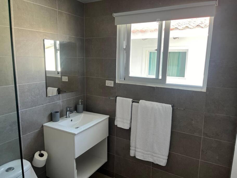 Penthouse Moderno, Playa Privada Apartamento