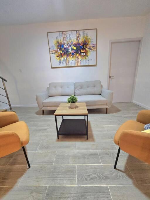 Penthouse Moderno, Playa Privada Apartamento