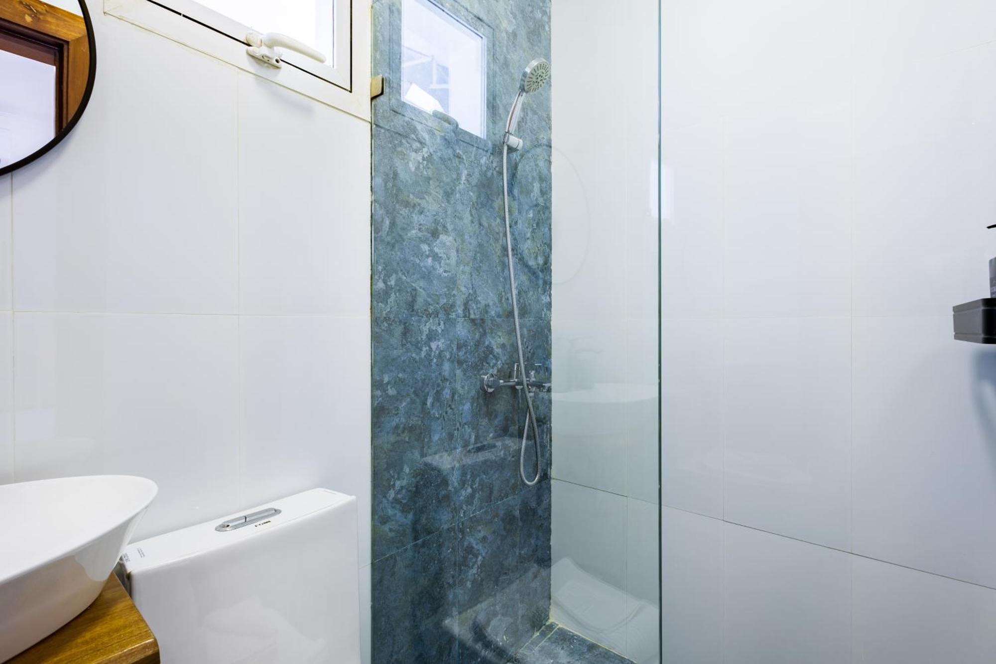 Relaxing 3-bedroom With Pool & Rooftop Jacuzzi In A Secluded Setting
