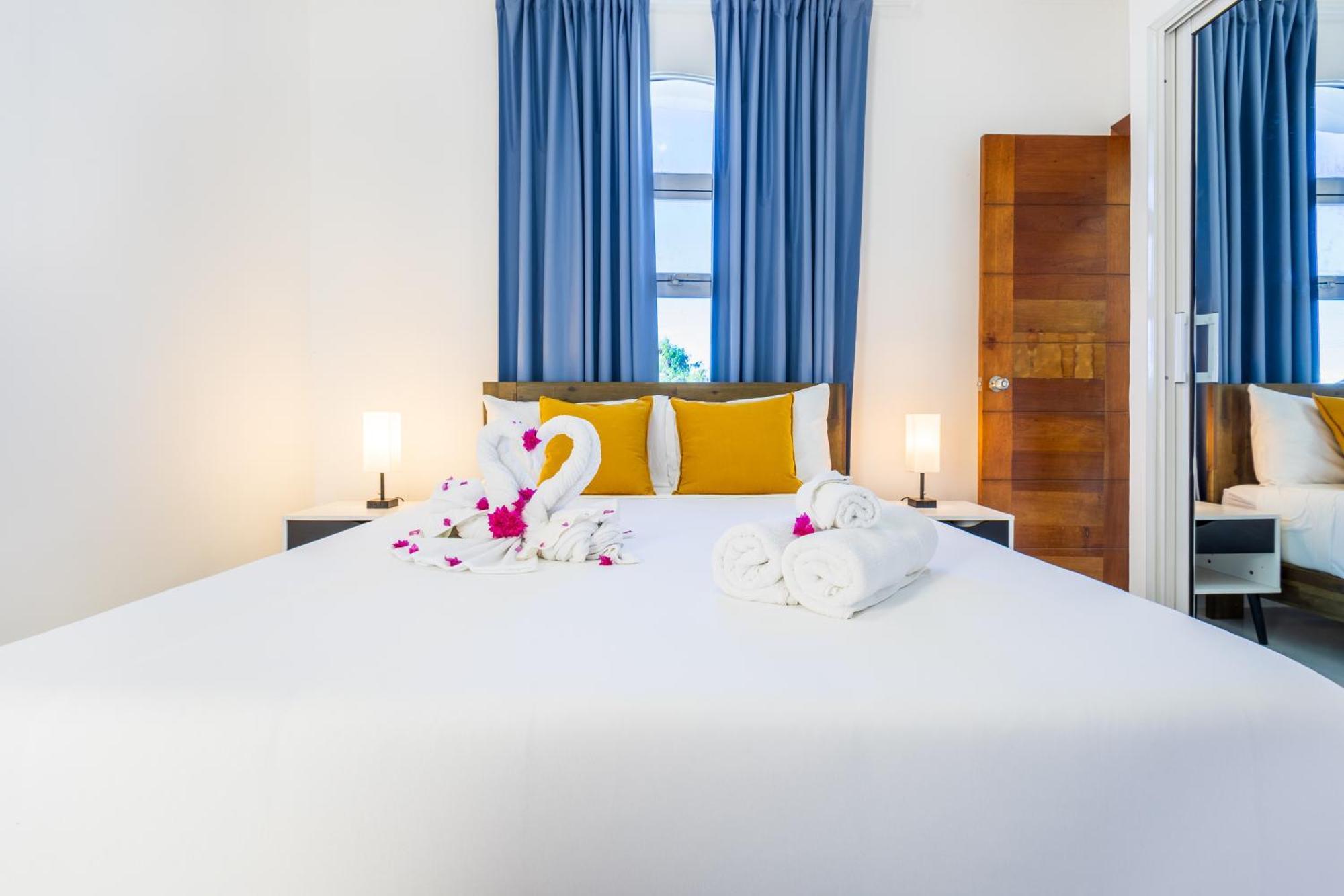 Villa Relaxing 3-bedroom With Pool & Rooftop Jacuzzi In A Secluded Setting