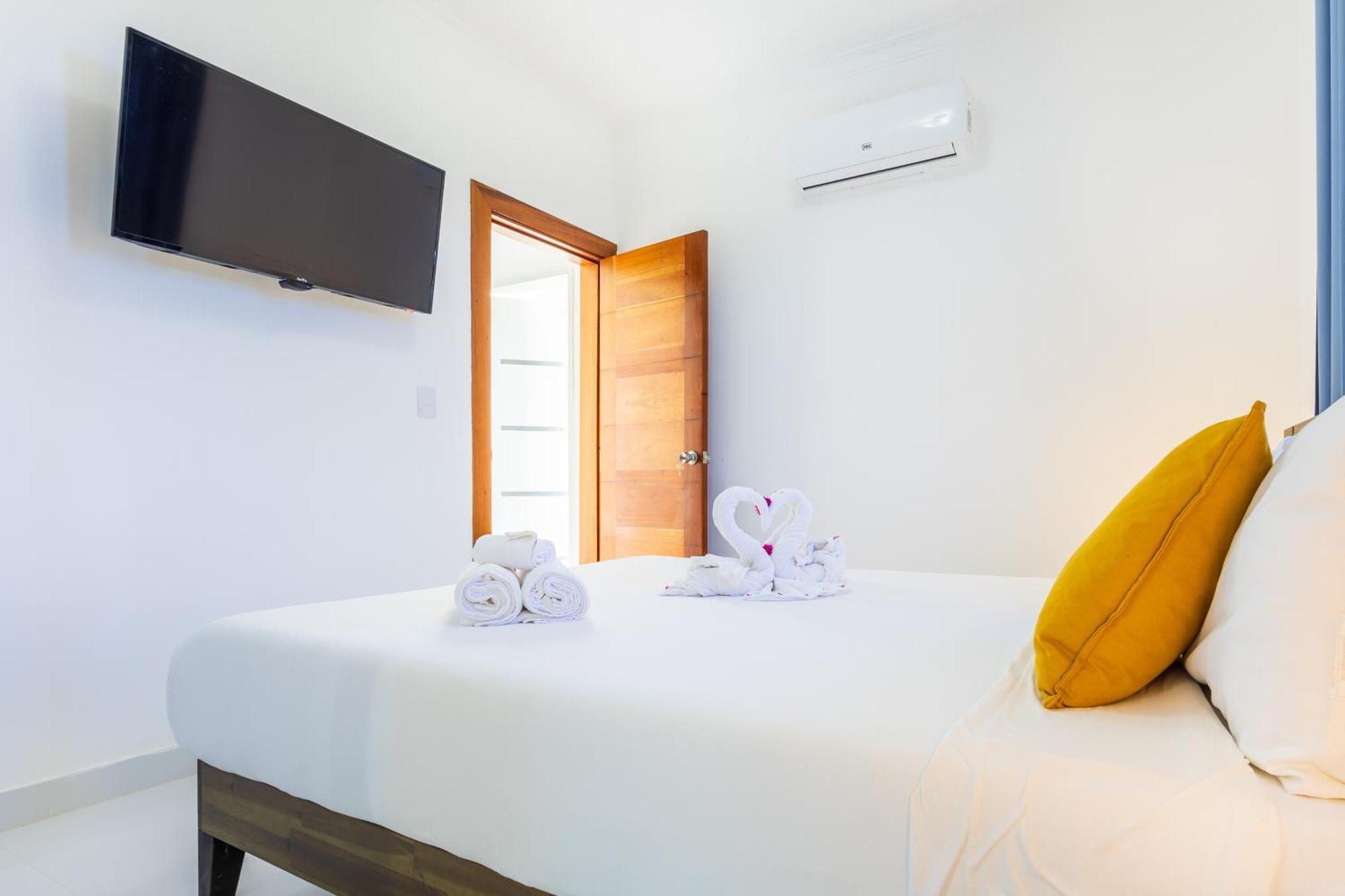 Relaxing 3-bedroom With Pool & Rooftop Jacuzzi In A Secluded Setting *