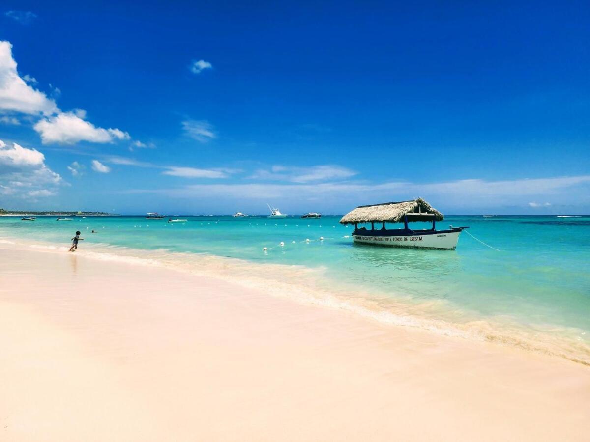 Rooftop, Pool View, Walk To Beach, Dining, Shops Apartamento *