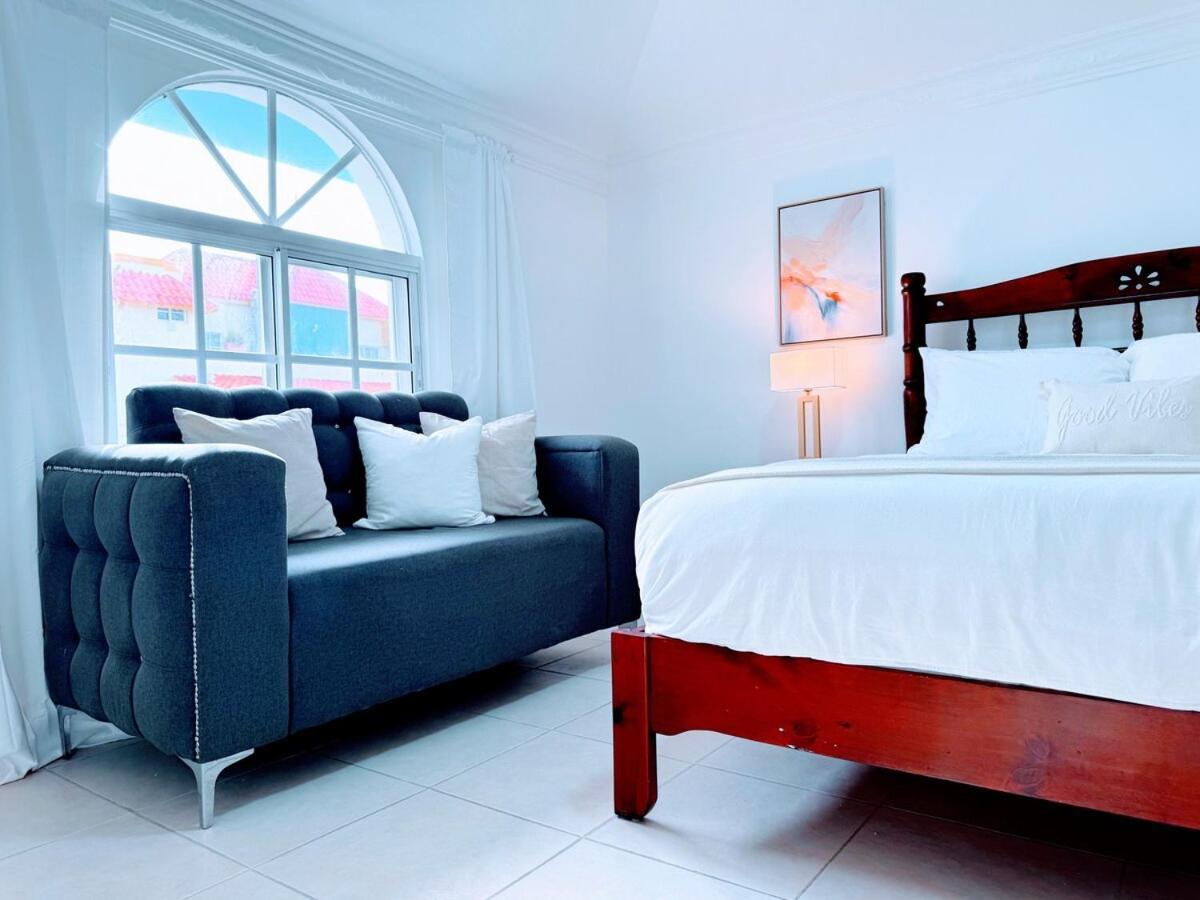 Rooftop, Pool View, Walk To Beach, Dining, Shops * Punta Cana
